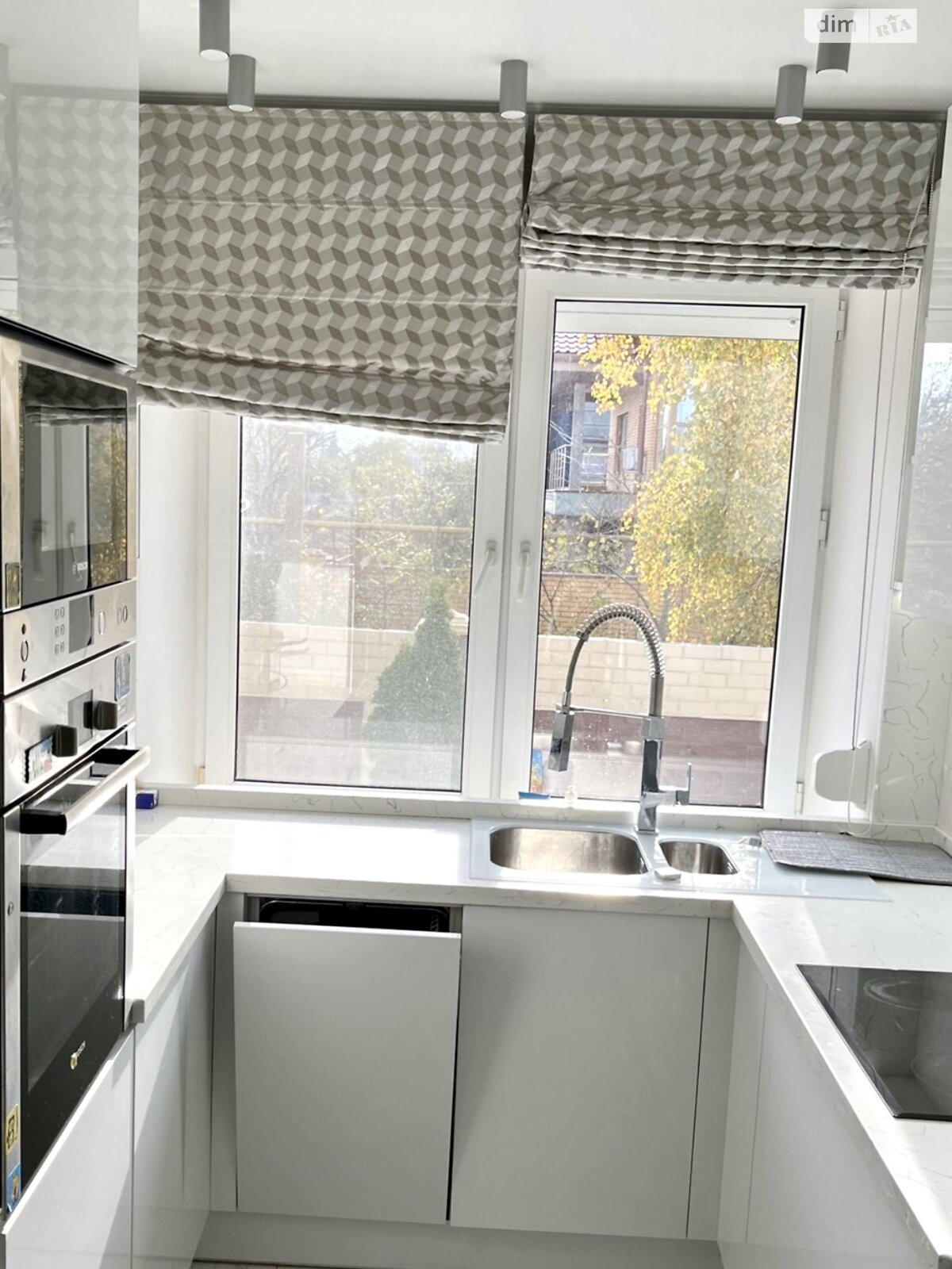 двухэтажный дом с верандой, 250 кв. м, газобетон. Продажа в Лески фото 1 двухэтажный дом с верандой, 250 кв. м, газобетон. Продажа в Лески фото 1