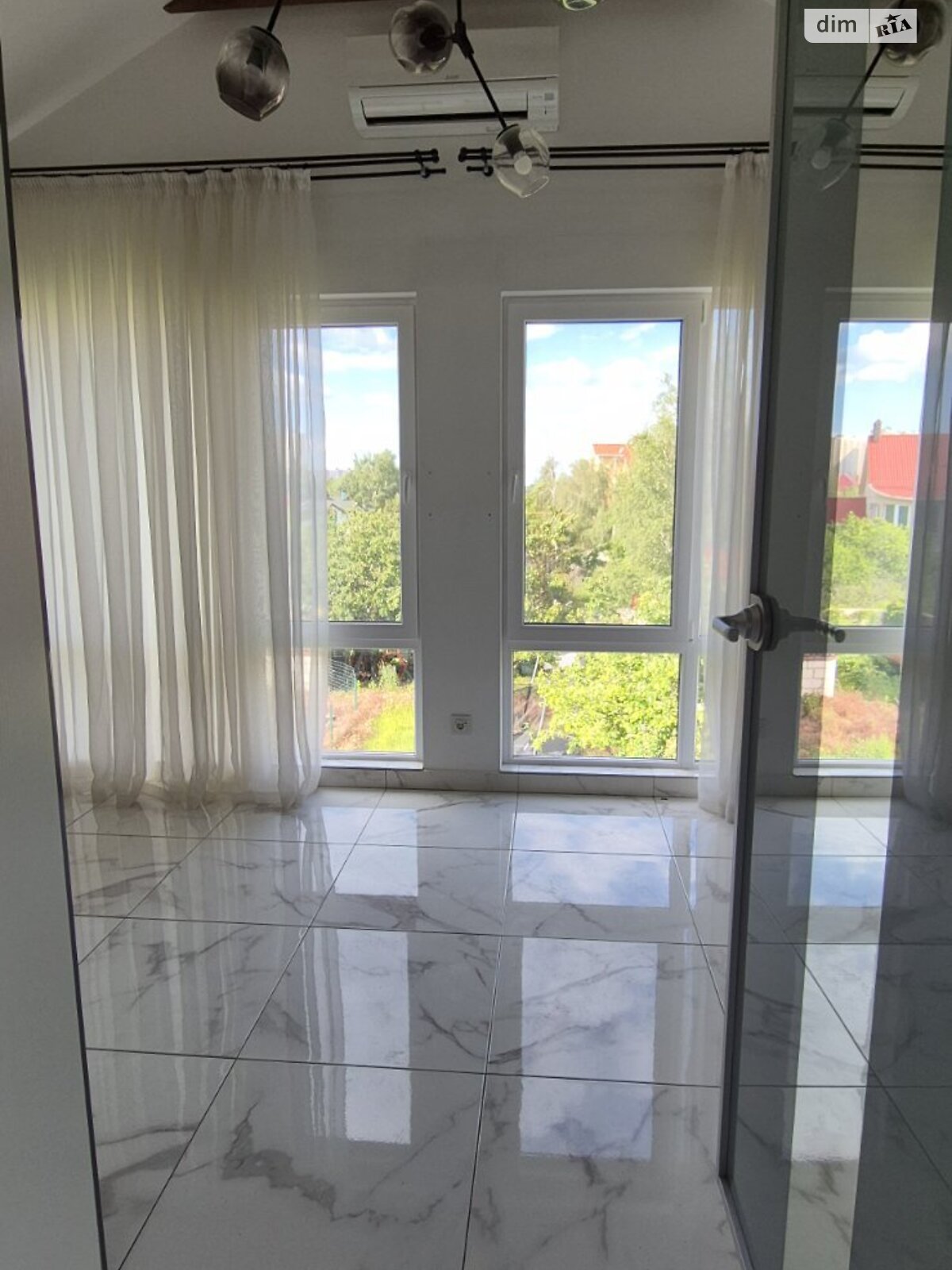 двоповерховий будинок з верандою, 260 кв. м, ракушняк. Продаж у Ліски фото 1 двоповерховий будинок з верандою, 260 кв. м, ракушняк. Продаж у Ліски фото 1