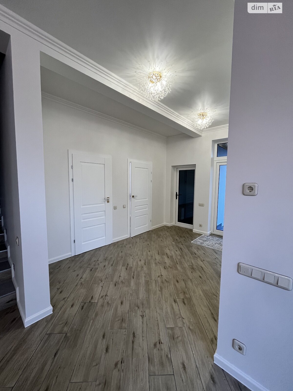 двухэтажный дом с гаражом, 180 кв. м, пеноблок. Продажа в Лески фото 1 двухэтажный дом с гаражом, 180 кв. м, пеноблок. Продажа в Лески фото 1