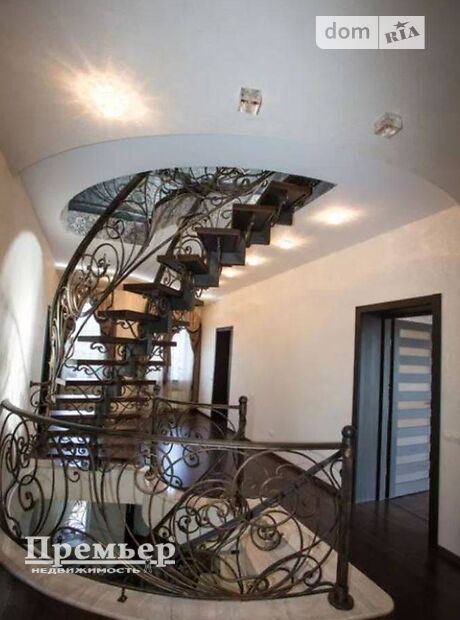 триповерховий будинок веранда, 295 кв. м, ракушняк. Продаж у Ліски фото 1 триповерховий будинок веранда, 295 кв. м, ракушняк. Продаж у Ліски фото 1