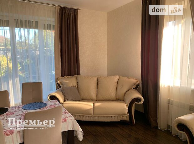 триповерховий будинок веранда, 295 кв. м, ракушняк. Продаж у Ліски фото 1 триповерховий будинок веранда, 295 кв. м, ракушняк. Продаж у Ліски фото 1