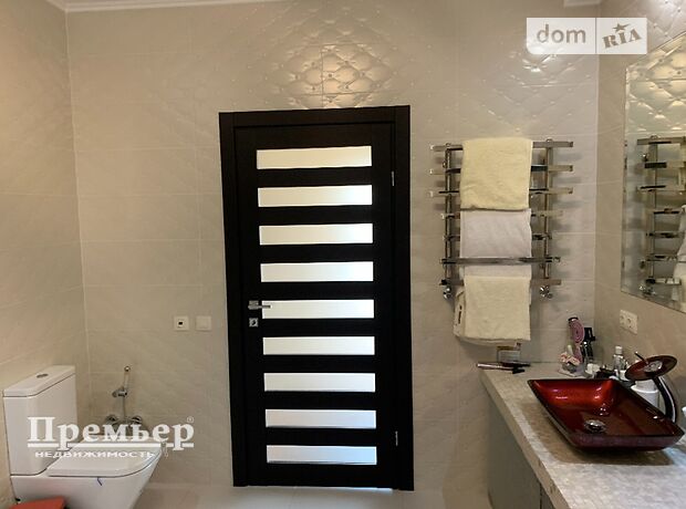 триповерховий будинок веранда, 295 кв. м, ракушняк. Продаж у Ліски фото 1 триповерховий будинок веранда, 295 кв. м, ракушняк. Продаж у Ліски фото 1