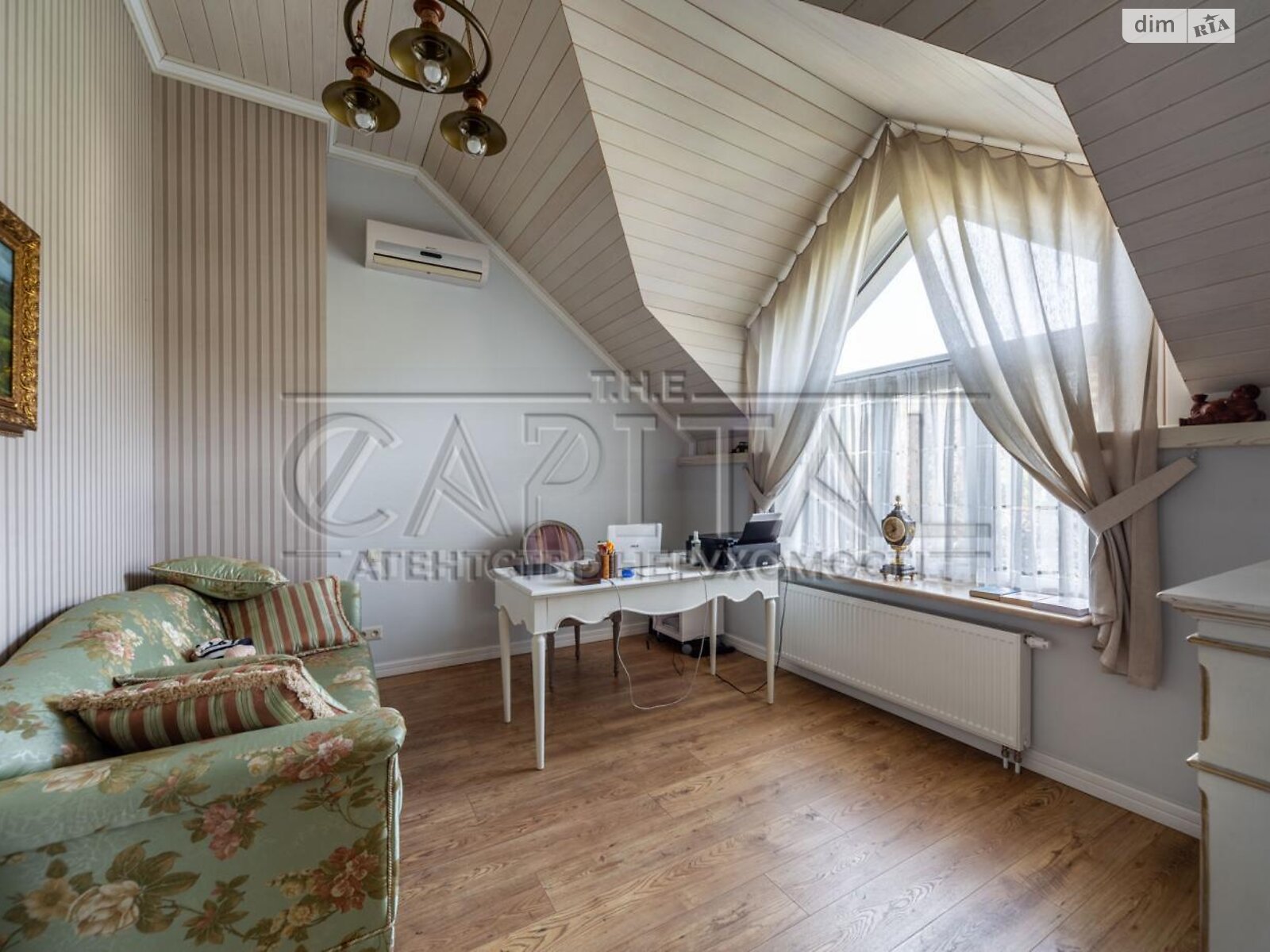 двухэтажный дом с верандой, 440 кв. м, кирпич. Продажа в Лесниках фото 1 двухэтажный дом с верандой, 440 кв. м, кирпич. Продажа в Лесниках фото 1