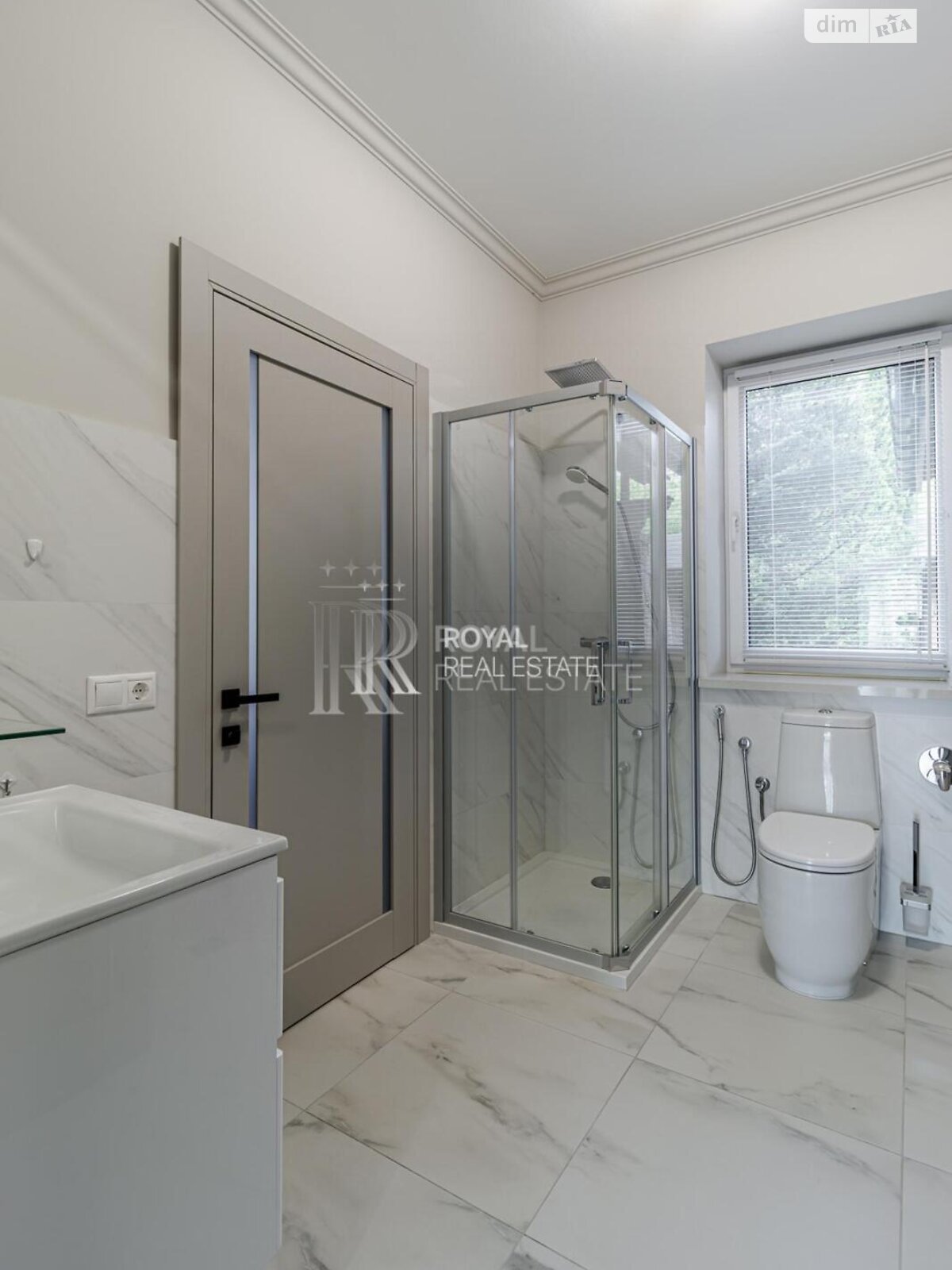 двоповерховий будинок, 440 кв. м, кирпич. Продаж у Лісниках фото 1 двоповерховий будинок, 440 кв. м, кирпич. Продаж у Лісниках фото 1