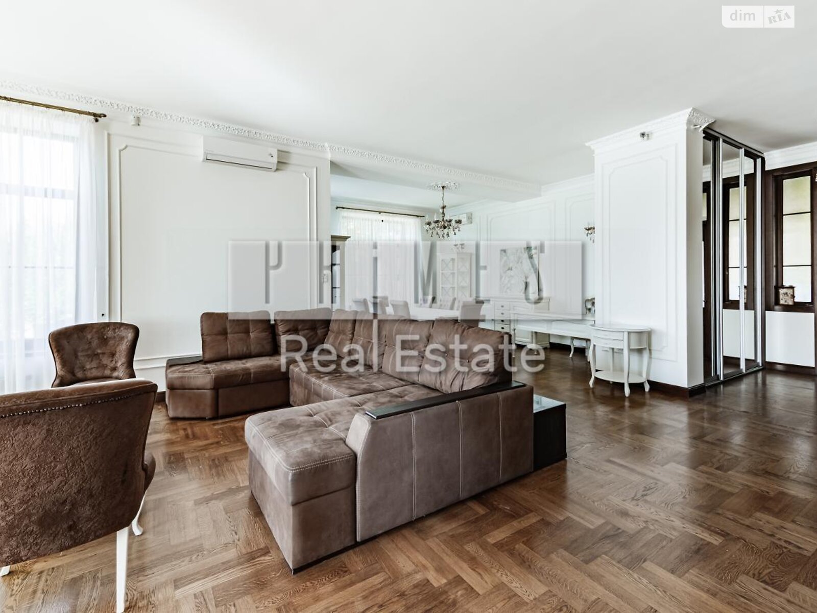 трехэтажный дом, 493.8 кв. м, кирпич. Продажа в Лесниках фото 1 трехэтажный дом, 493.8 кв. м, кирпич. Продажа в Лесниках фото 1