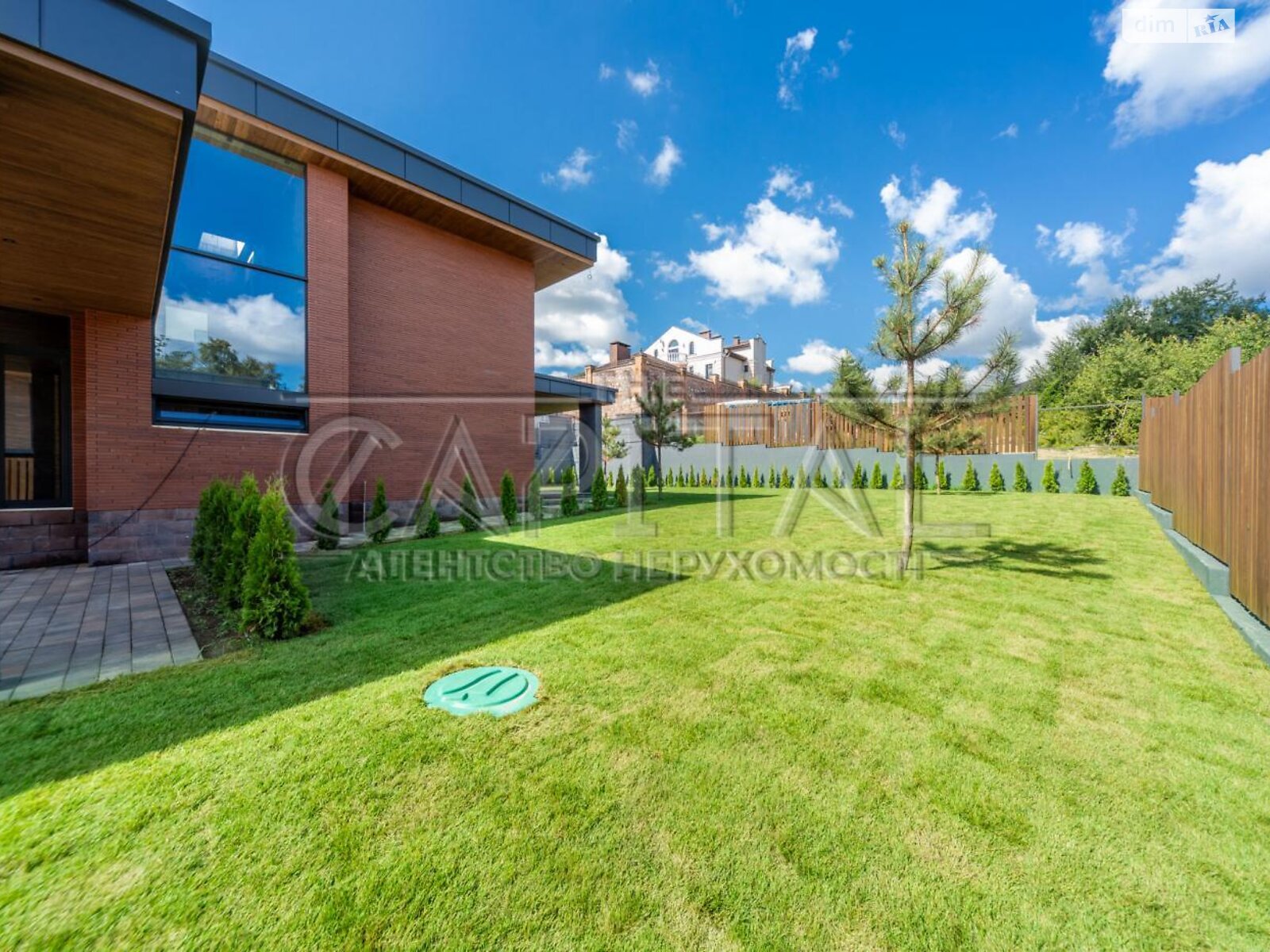 двоповерховий будинок з гаражем, 237 кв. м, цегла. Продаж у Лісниках фото 1 двоповерховий будинок з гаражем, 237 кв. м, цегла. Продаж у Лісниках фото 1