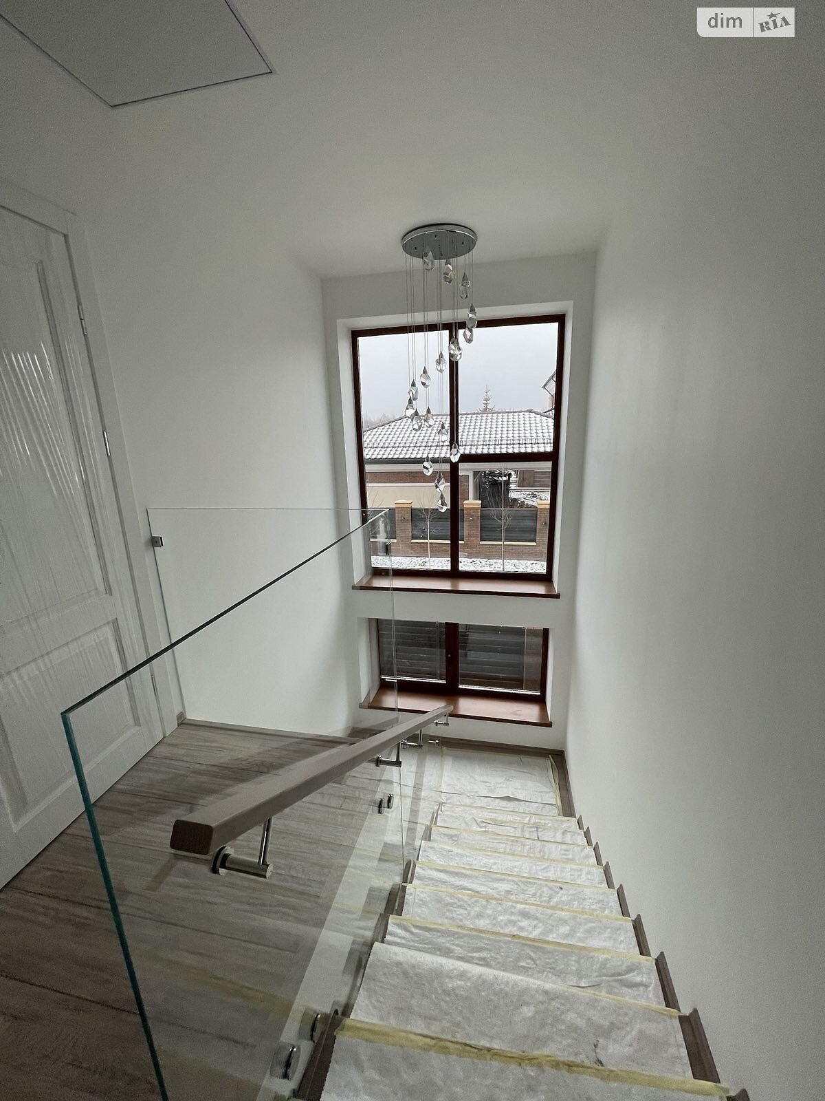 двухэтажный дом с гаражом, 395 кв. м, кирпич. Продажа в Лесниках фото 1 двухэтажный дом с гаражом, 395 кв. м, кирпич. Продажа в Лесниках фото 1