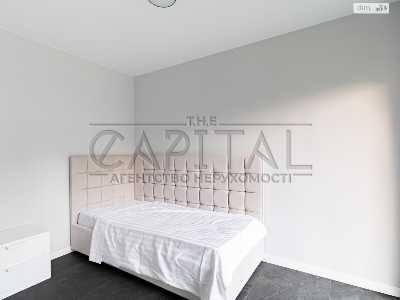 двухэтажный дом с балконом, 255 кв. м, кирпич. Продажа в Лесниках фото 1 двухэтажный дом с балконом, 255 кв. м, кирпич. Продажа в Лесниках фото 1