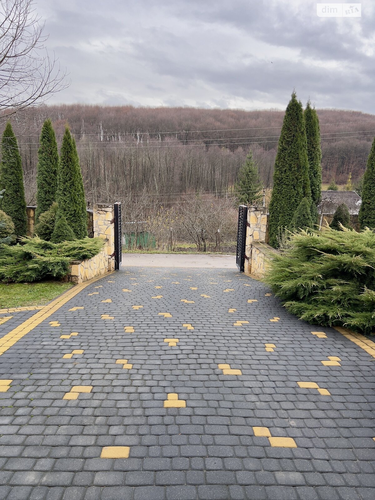 двоповерховий будинок з гаражем, 291.7 кв. м, цегла. Продаж у Лісниках фото 1 двоповерховий будинок з гаражем, 291.7 кв. м, цегла. Продаж у Лісниках фото 1