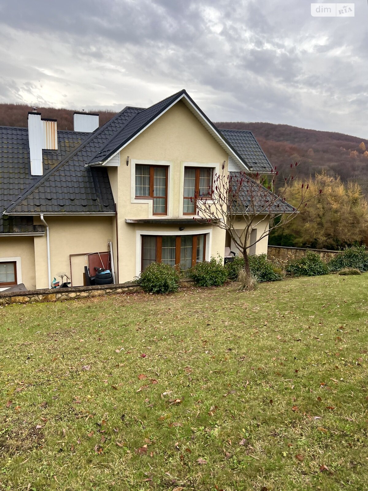 двоповерховий будинок з гаражем, 291.7 кв. м, цегла. Продаж у Лісниках фото 1 двоповерховий будинок з гаражем, 291.7 кв. м, цегла. Продаж у Лісниках фото 1