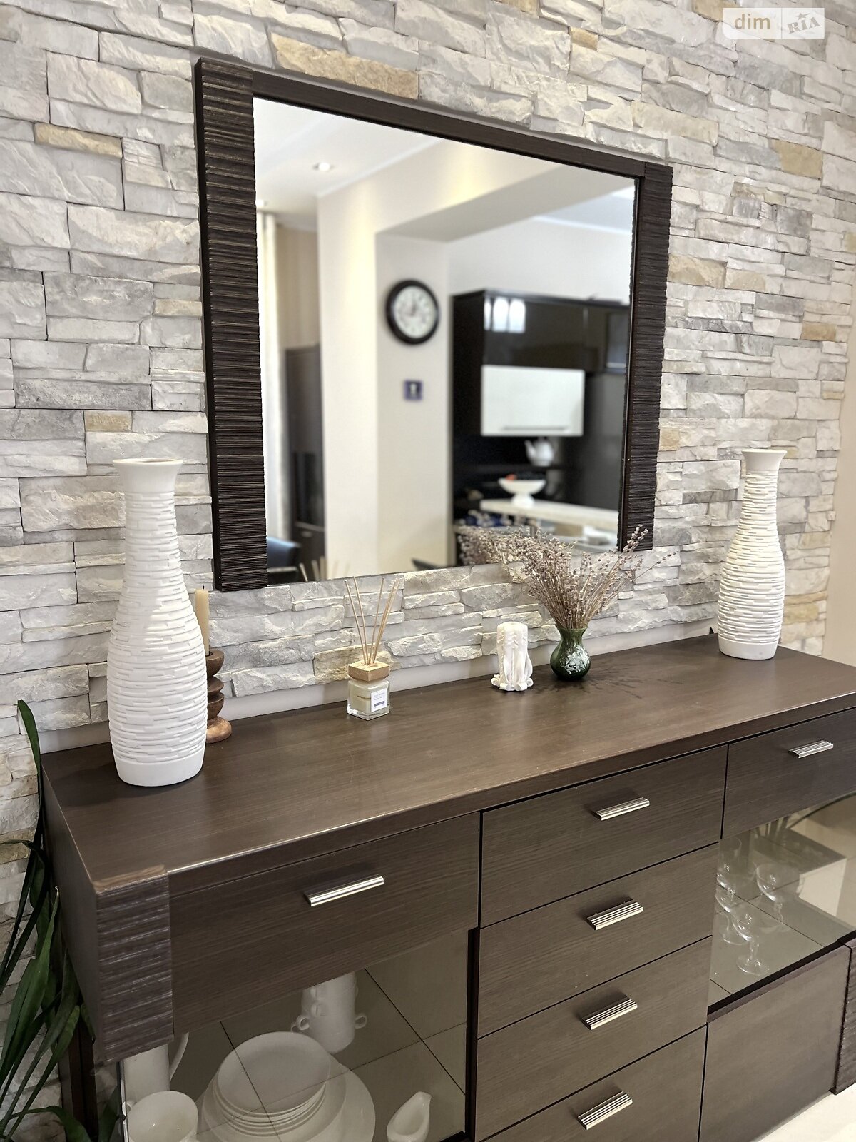 двоповерховий будинок з гаражем, 291.7 кв. м, цегла. Продаж у Лісниках фото 1 двоповерховий будинок з гаражем, 291.7 кв. м, цегла. Продаж у Лісниках фото 1