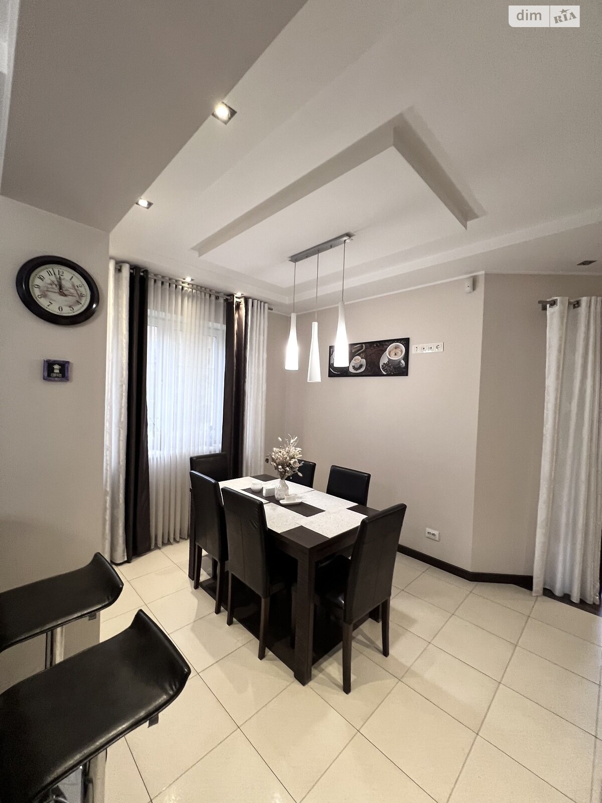 двоповерховий будинок з гаражем, 291.7 кв. м, цегла. Продаж у Лісниках фото 1 двоповерховий будинок з гаражем, 291.7 кв. м, цегла. Продаж у Лісниках фото 1