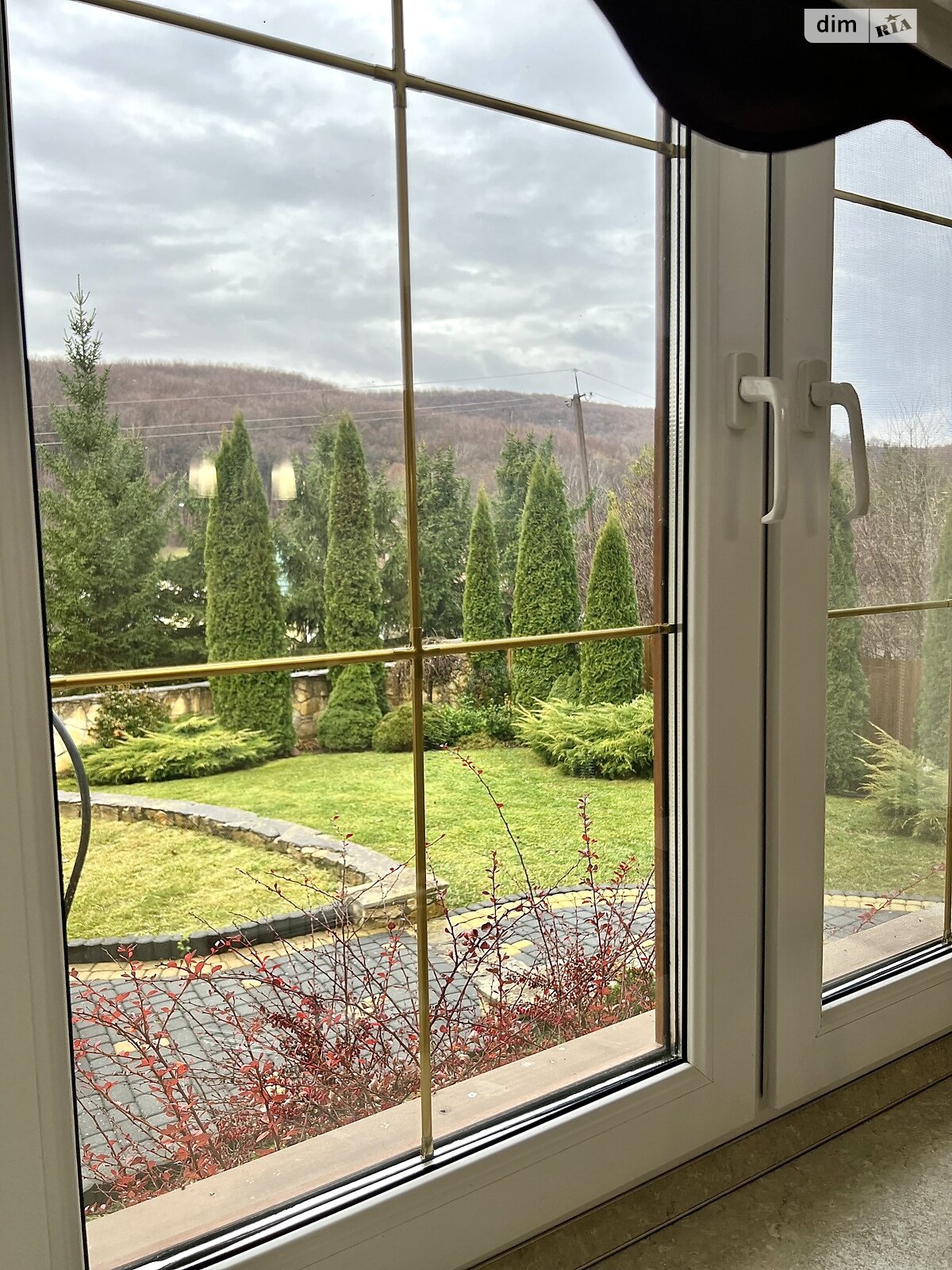 двоповерховий будинок з гаражем, 291.7 кв. м, цегла. Продаж у Лісниках фото 1 двоповерховий будинок з гаражем, 291.7 кв. м, цегла. Продаж у Лісниках фото 1