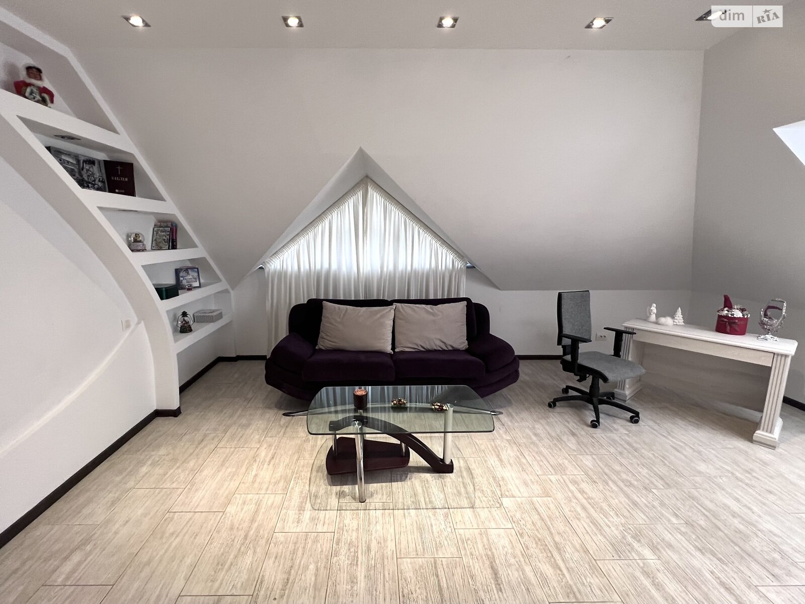 двоповерховий будинок з гаражем, 291.7 кв. м, цегла. Продаж у Лісниках фото 1 двоповерховий будинок з гаражем, 291.7 кв. м, цегла. Продаж у Лісниках фото 1