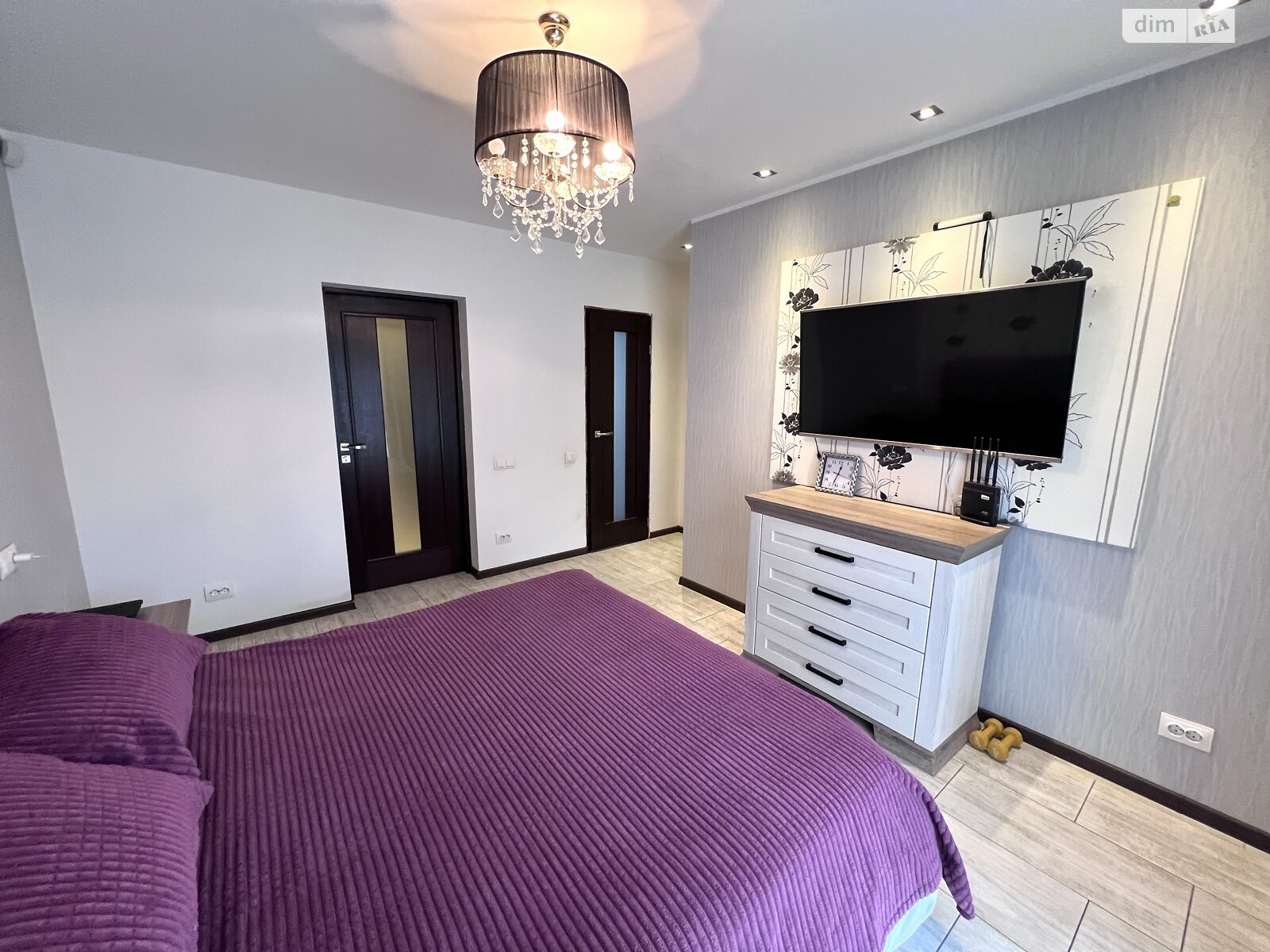 двоповерховий будинок з гаражем, 291.7 кв. м, цегла. Продаж у Лісниках фото 1 двоповерховий будинок з гаражем, 291.7 кв. м, цегла. Продаж у Лісниках фото 1