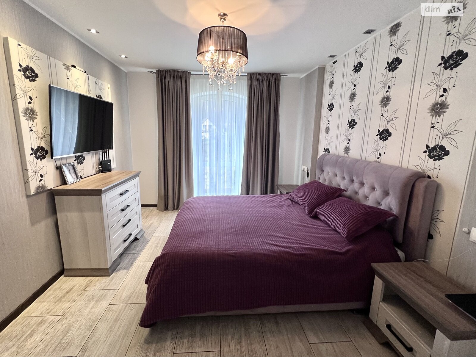 двоповерховий будинок з гаражем, 291.7 кв. м, цегла. Продаж у Лісниках фото 1 двоповерховий будинок з гаражем, 291.7 кв. м, цегла. Продаж у Лісниках фото 1