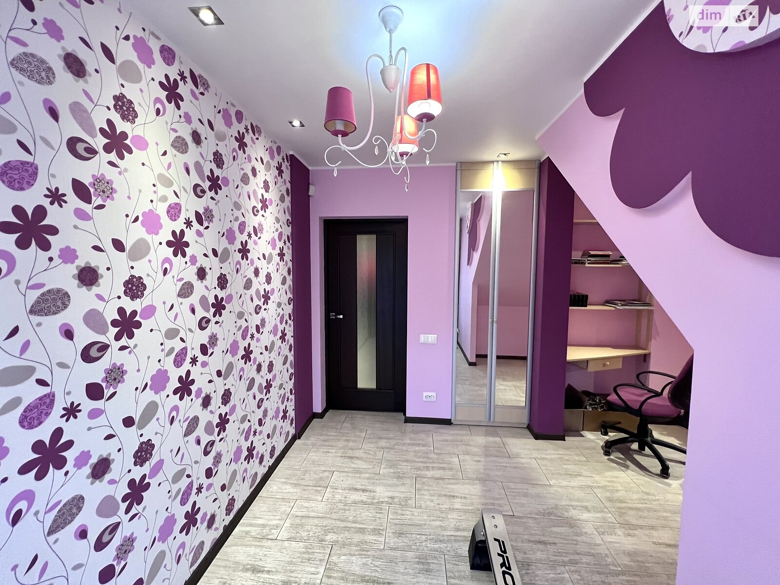 двоповерховий будинок з гаражем, 291.7 кв. м, цегла. Продаж у Лісниках фото 1 двоповерховий будинок з гаражем, 291.7 кв. м, цегла. Продаж у Лісниках фото 1