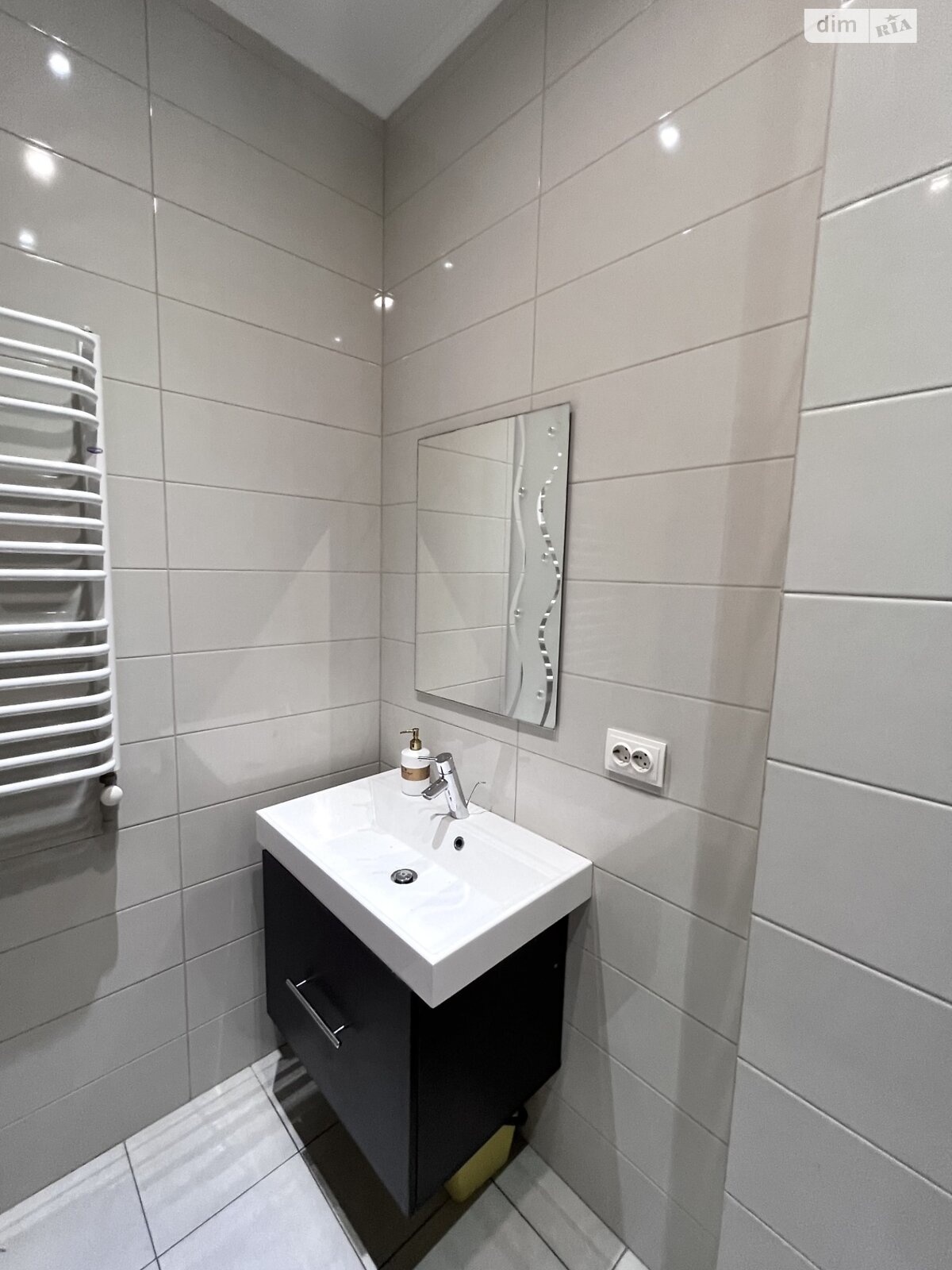 двоповерховий будинок з гаражем, 291.7 кв. м, цегла. Продаж у Лісниках фото 1 двоповерховий будинок з гаражем, 291.7 кв. м, цегла. Продаж у Лісниках фото 1