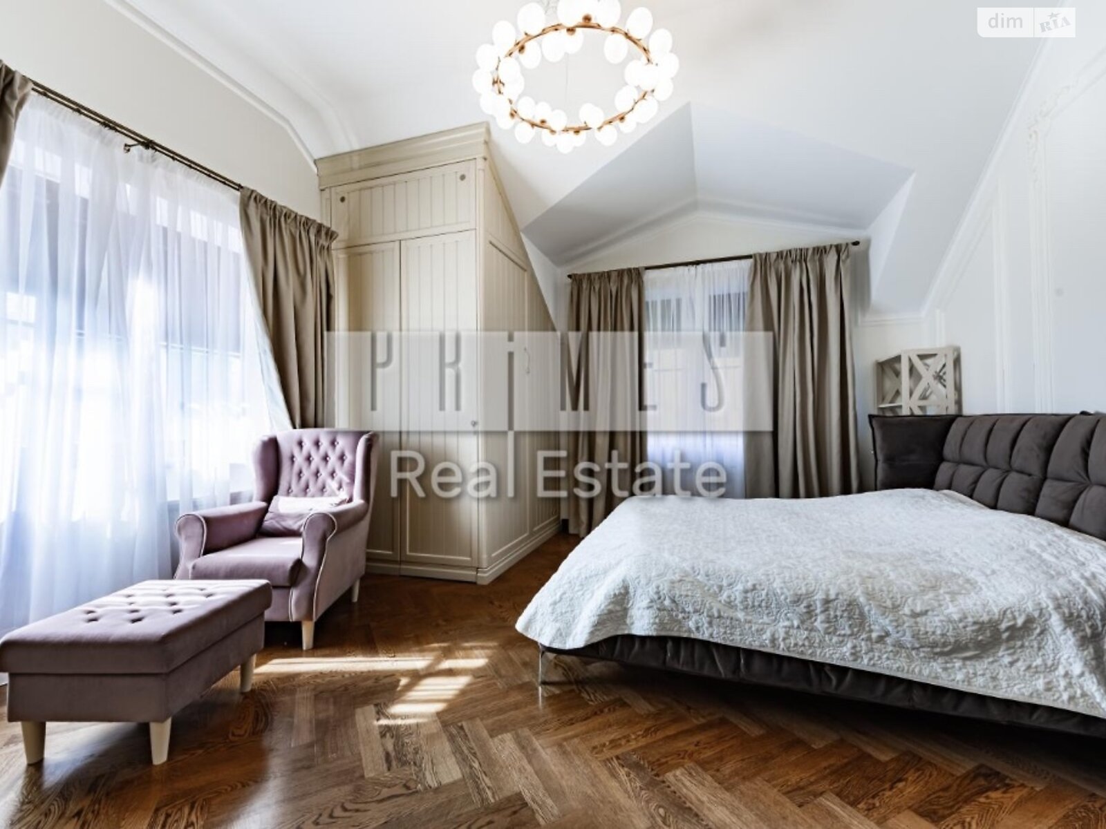 трехэтажный дом с верандой, 493.8 кв. м, кирпич. Продажа в Лесниках фото 1 трехэтажный дом с верандой, 493.8 кв. м, кирпич. Продажа в Лесниках фото 1