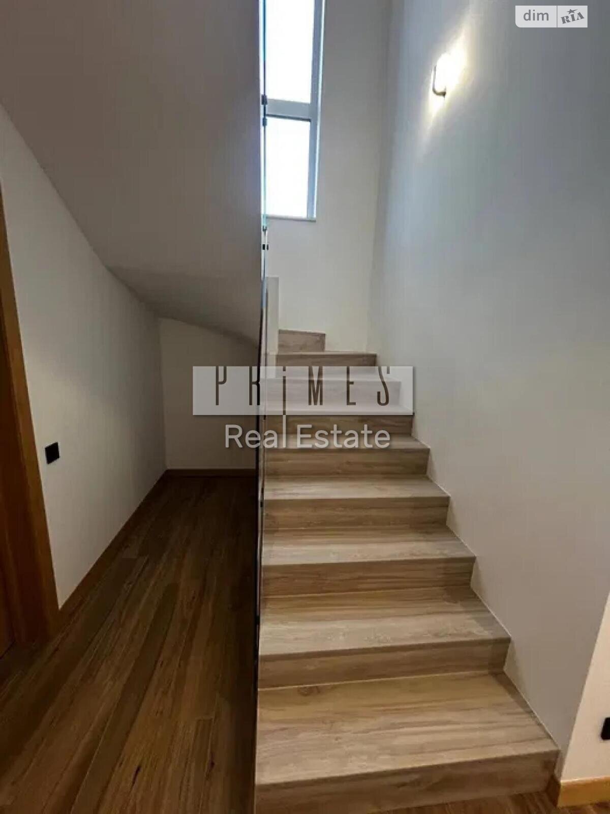 двухэтажный дом, 155 кв. м, кирпич. Продажа в Лесниках фото 1