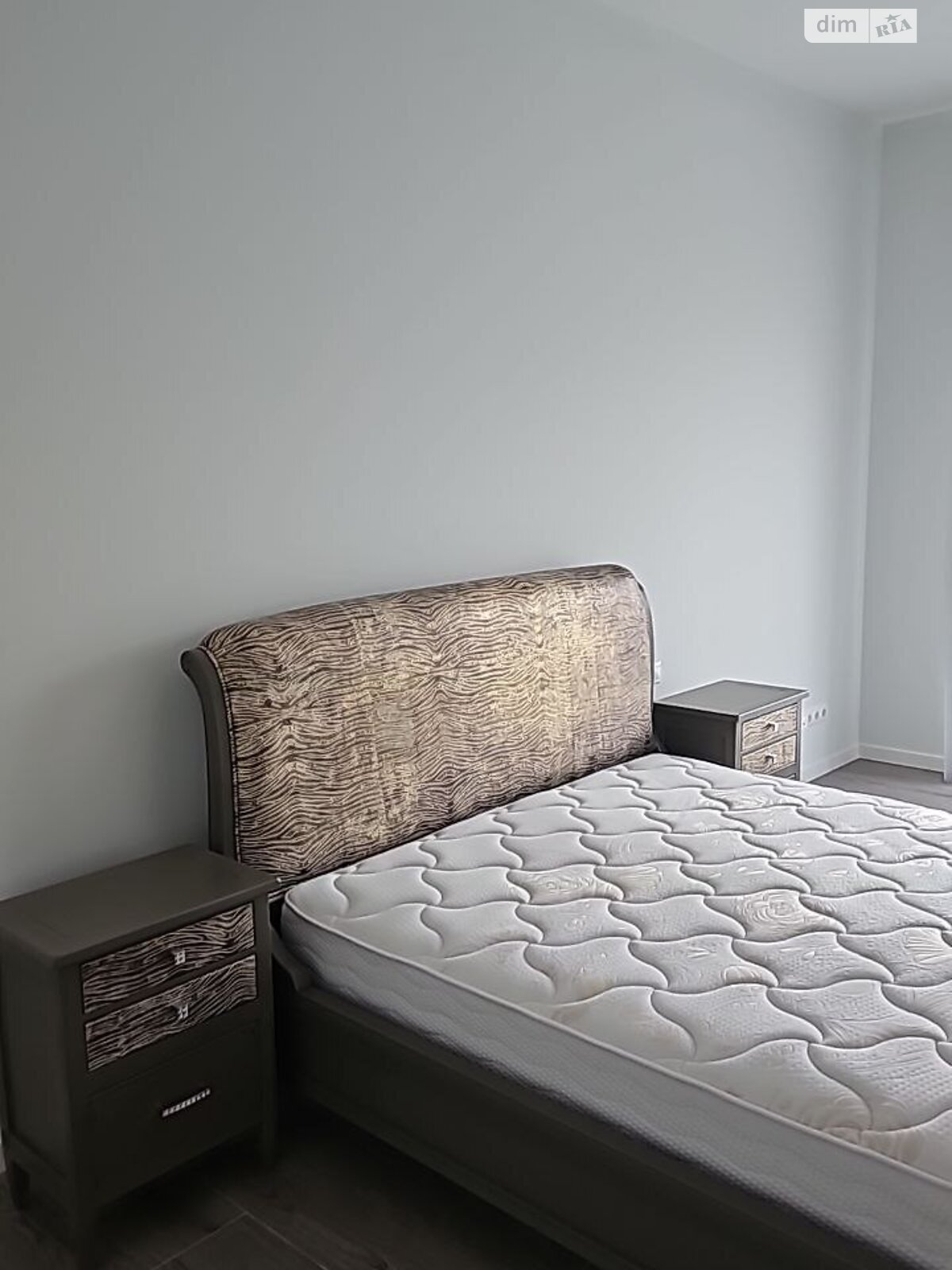 двухэтажный дом с гаражом, 340 кв. м, кирпич. Продажа в Лесниках фото 1 двухэтажный дом с гаражом, 340 кв. м, кирпич. Продажа в Лесниках фото 1