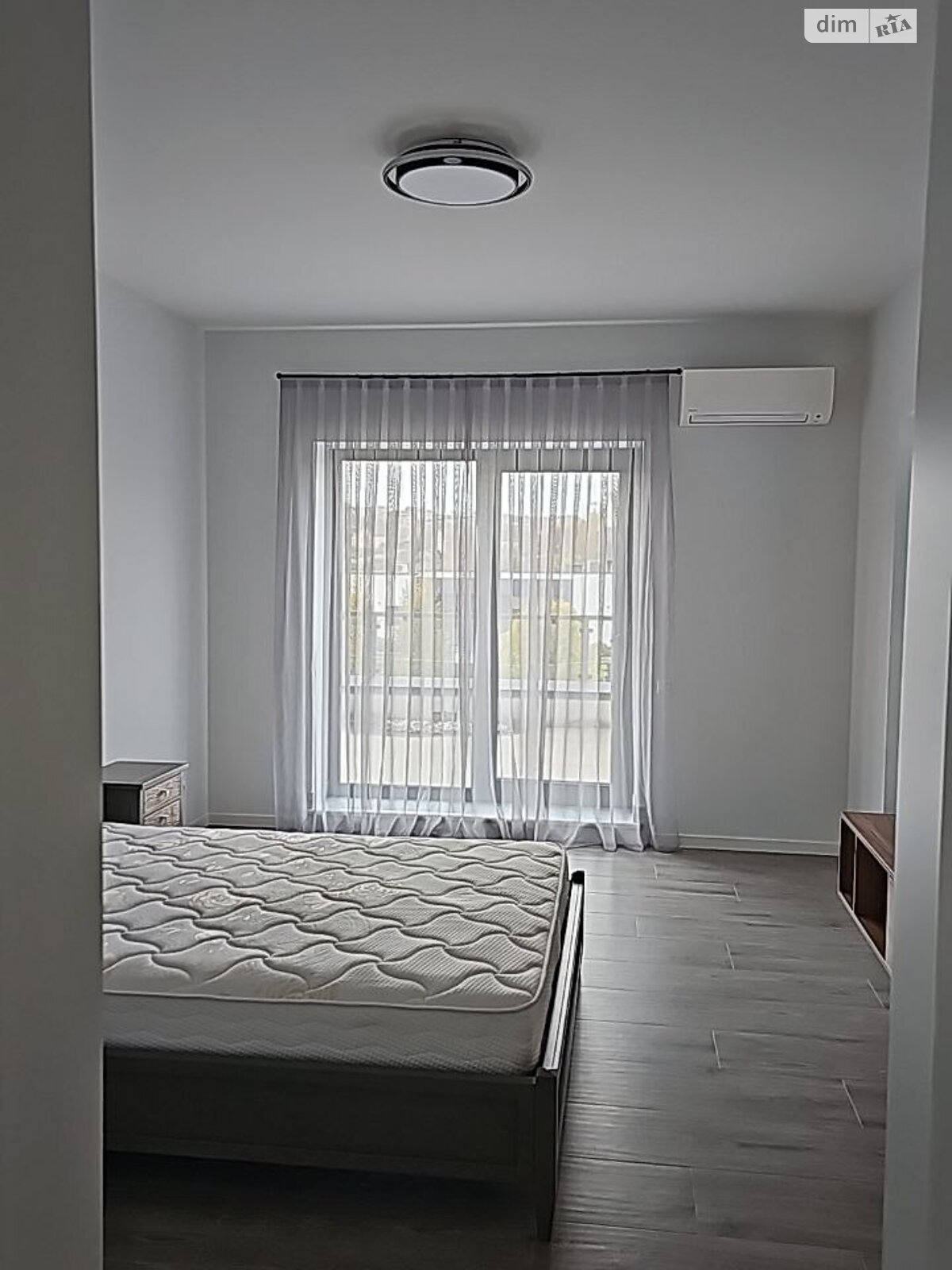 двухэтажный дом с гаражом, 340 кв. м, кирпич. Продажа в Лесниках фото 1 двухэтажный дом с гаражом, 340 кв. м, кирпич. Продажа в Лесниках фото 1
