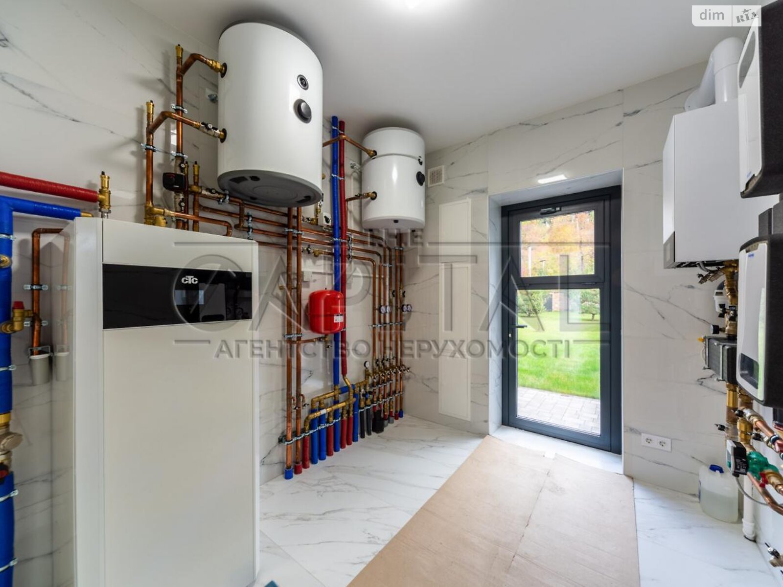 двоповерховий будинок з верандою, 340 кв. м, цегла. Продаж у Лісниках фото 1 двоповерховий будинок з верандою, 340 кв. м, цегла. Продаж у Лісниках фото 1