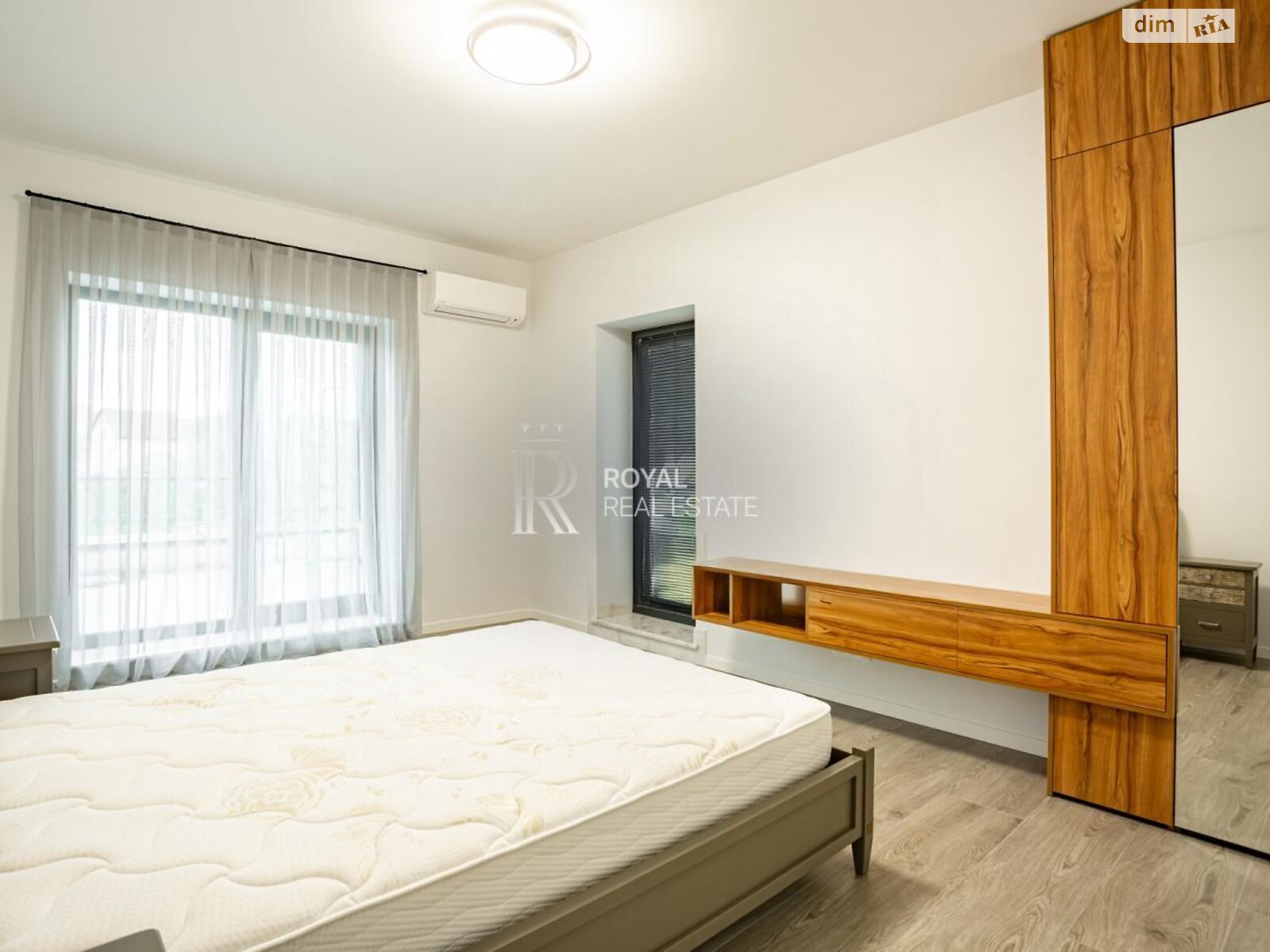 двоповерховий будинок, 340 кв. м, кирпич. Продаж у Лісниках фото 1 двоповерховий будинок, 340 кв. м, кирпич. Продаж у Лісниках фото 1