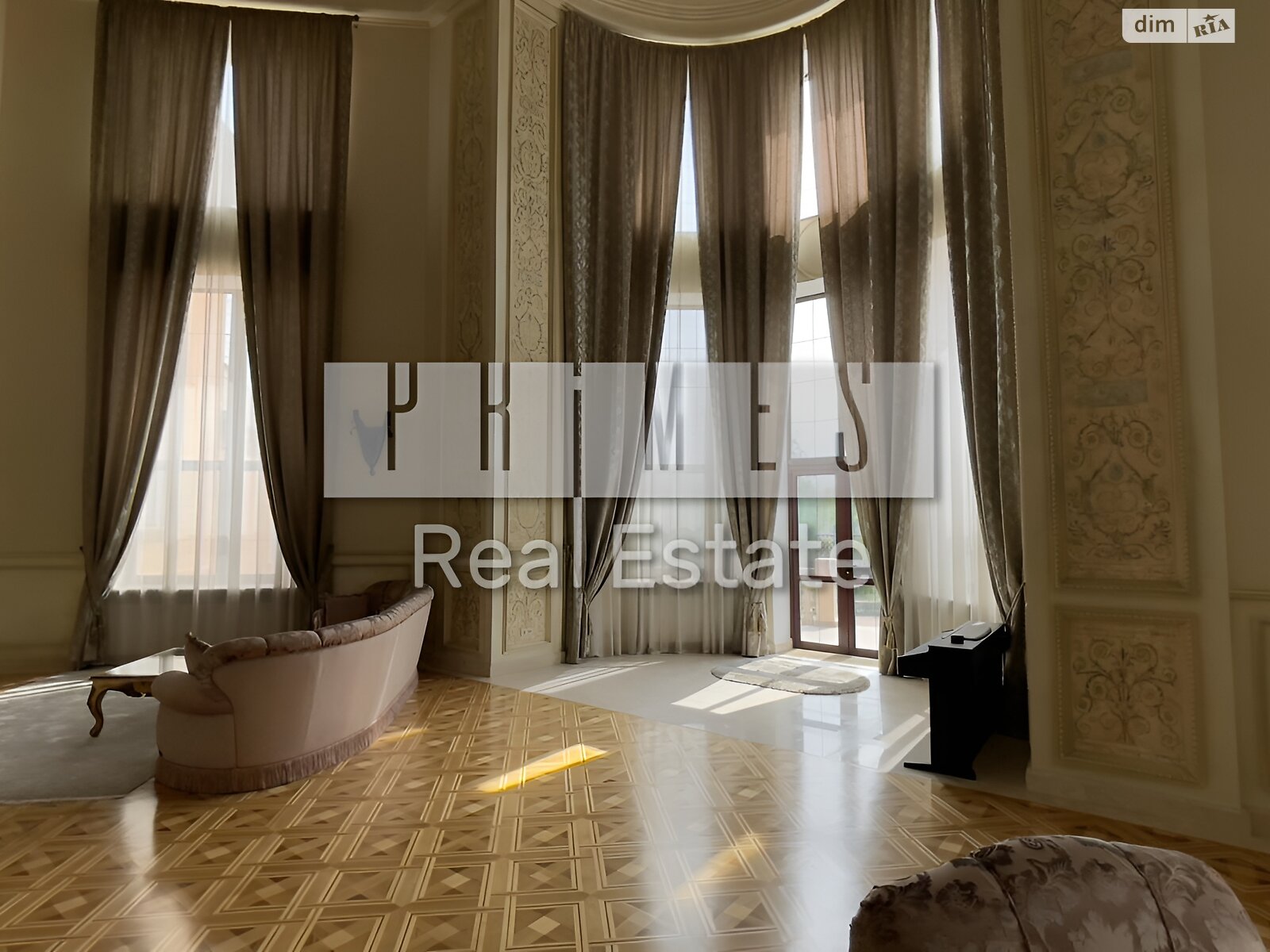 триповерховий будинок з верандою, 1407 кв. м, цегла. Продаж у Лісниках фото 1 триповерховий будинок з верандою, 1407 кв. м, цегла. Продаж у Лісниках фото 1