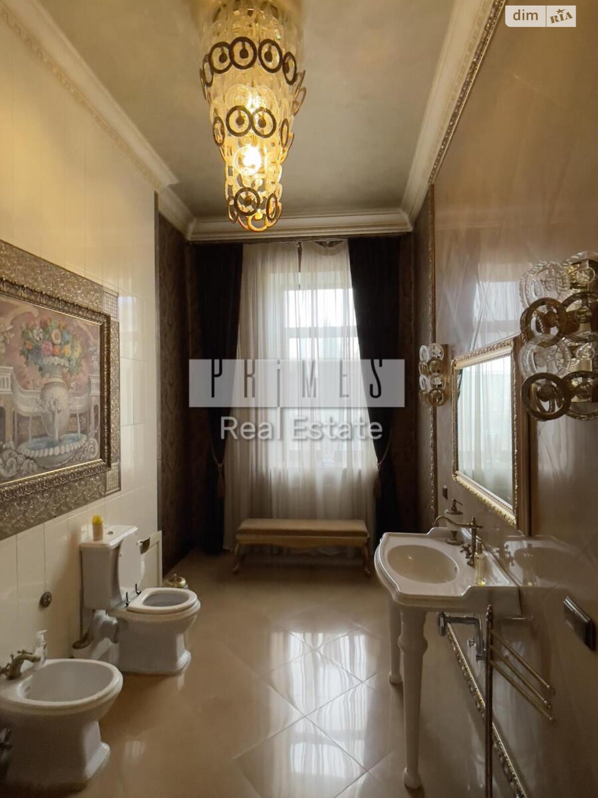 триповерховий будинок з верандою, 1407 кв. м, цегла. Продаж у Лісниках фото 1 триповерховий будинок з верандою, 1407 кв. м, цегла. Продаж у Лісниках фото 1