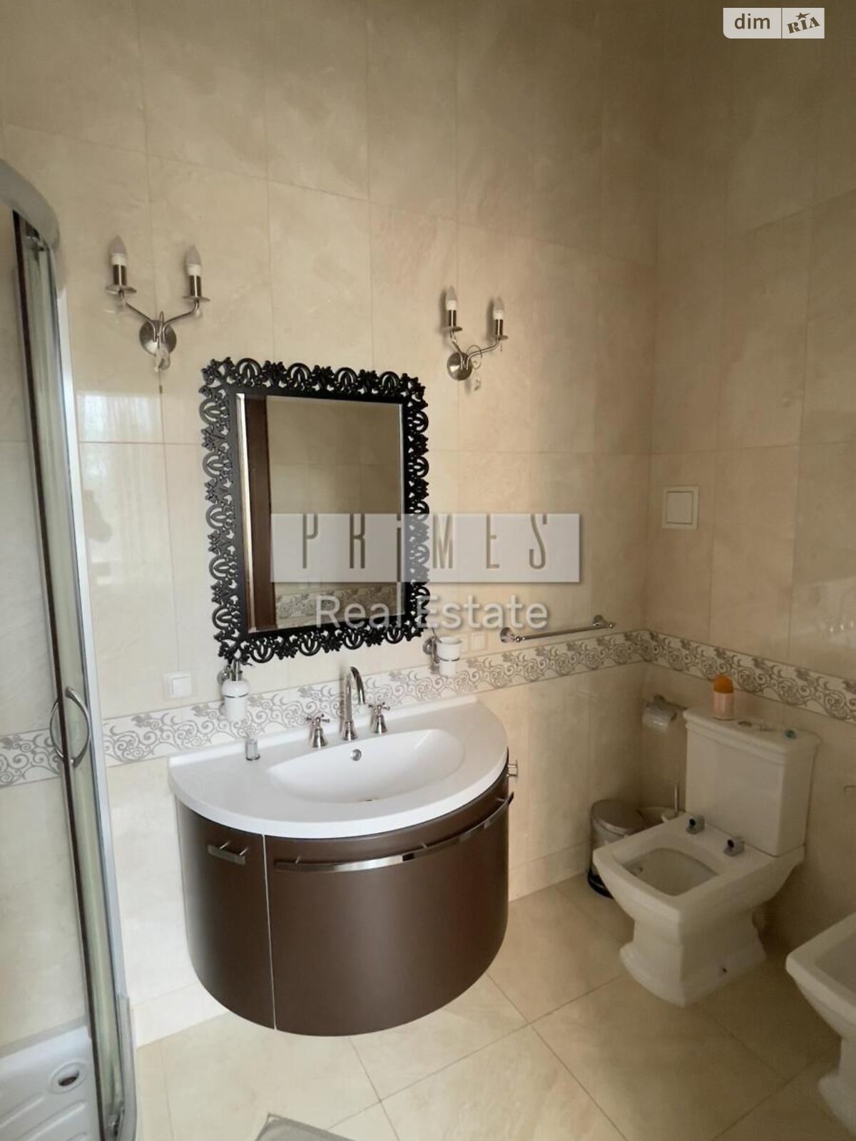 триповерховий будинок з верандою, 1407 кв. м, цегла. Продаж у Лісниках фото 1 триповерховий будинок з верандою, 1407 кв. м, цегла. Продаж у Лісниках фото 1