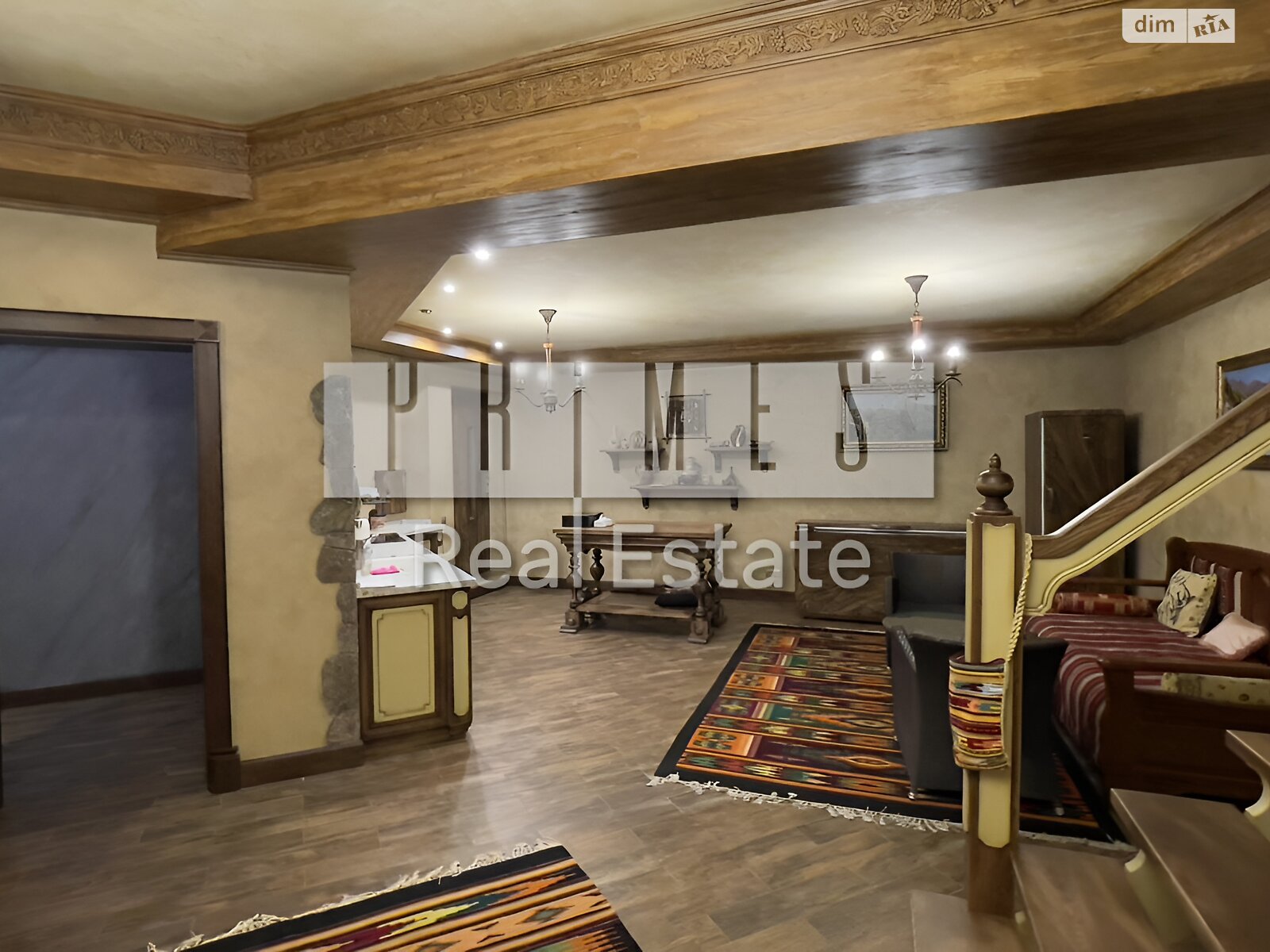 триповерховий будинок з верандою, 1407 кв. м, цегла. Продаж у Лісниках фото 1 триповерховий будинок з верандою, 1407 кв. м, цегла. Продаж у Лісниках фото 1