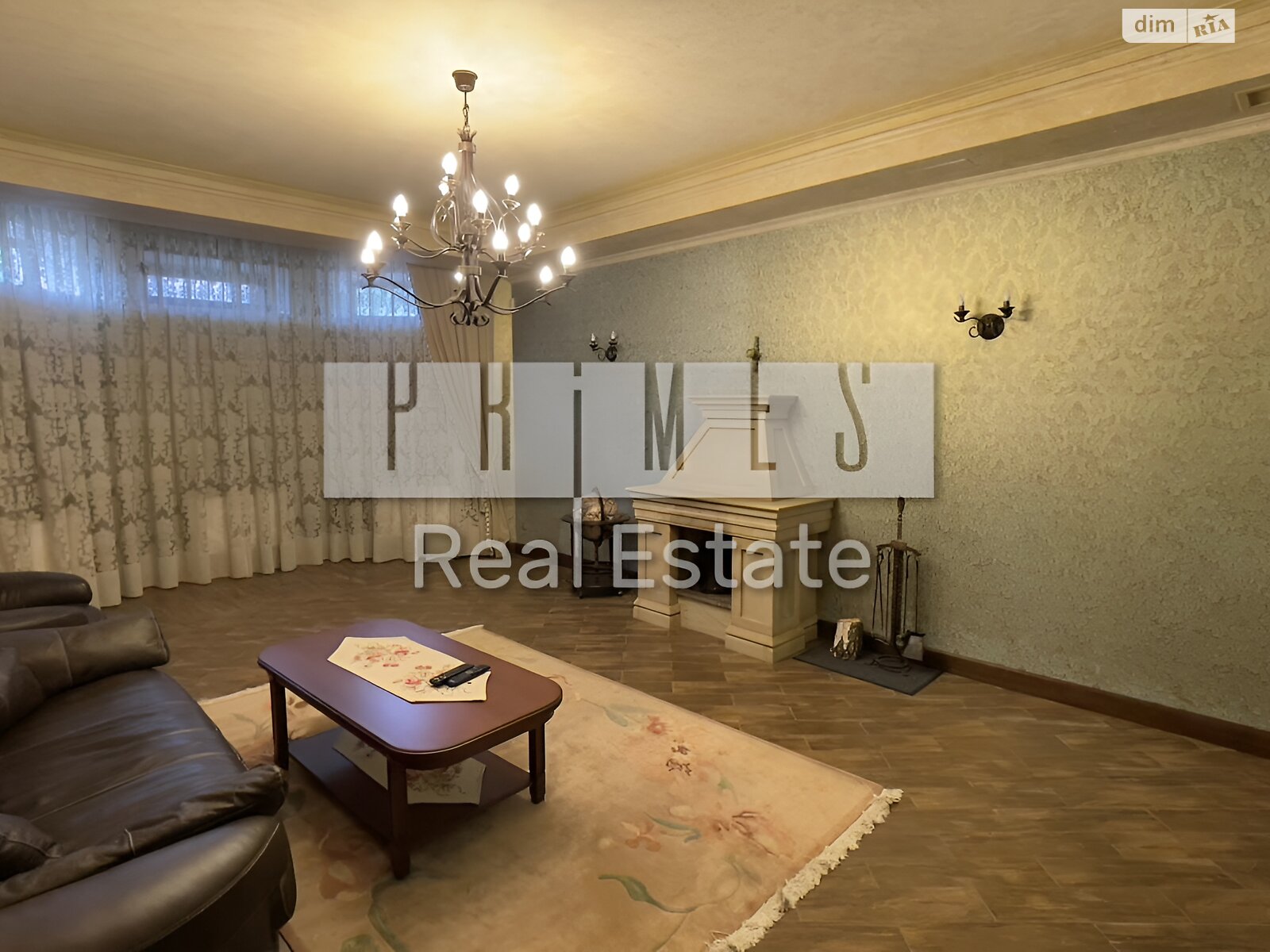 триповерховий будинок з верандою, 1407 кв. м, цегла. Продаж у Лісниках фото 1 триповерховий будинок з верандою, 1407 кв. м, цегла. Продаж у Лісниках фото 1