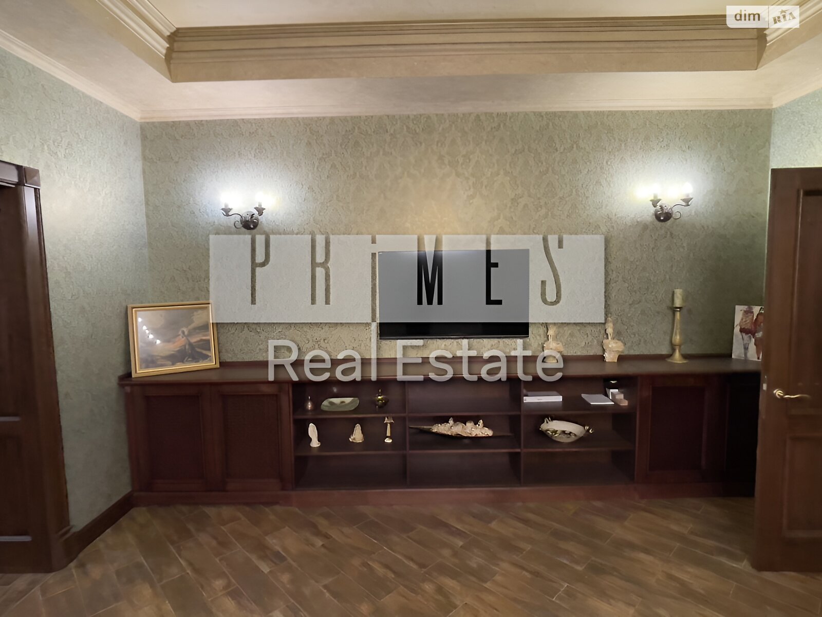 триповерховий будинок з верандою, 1407 кв. м, цегла. Продаж у Лісниках фото 1 триповерховий будинок з верандою, 1407 кв. м, цегла. Продаж у Лісниках фото 1