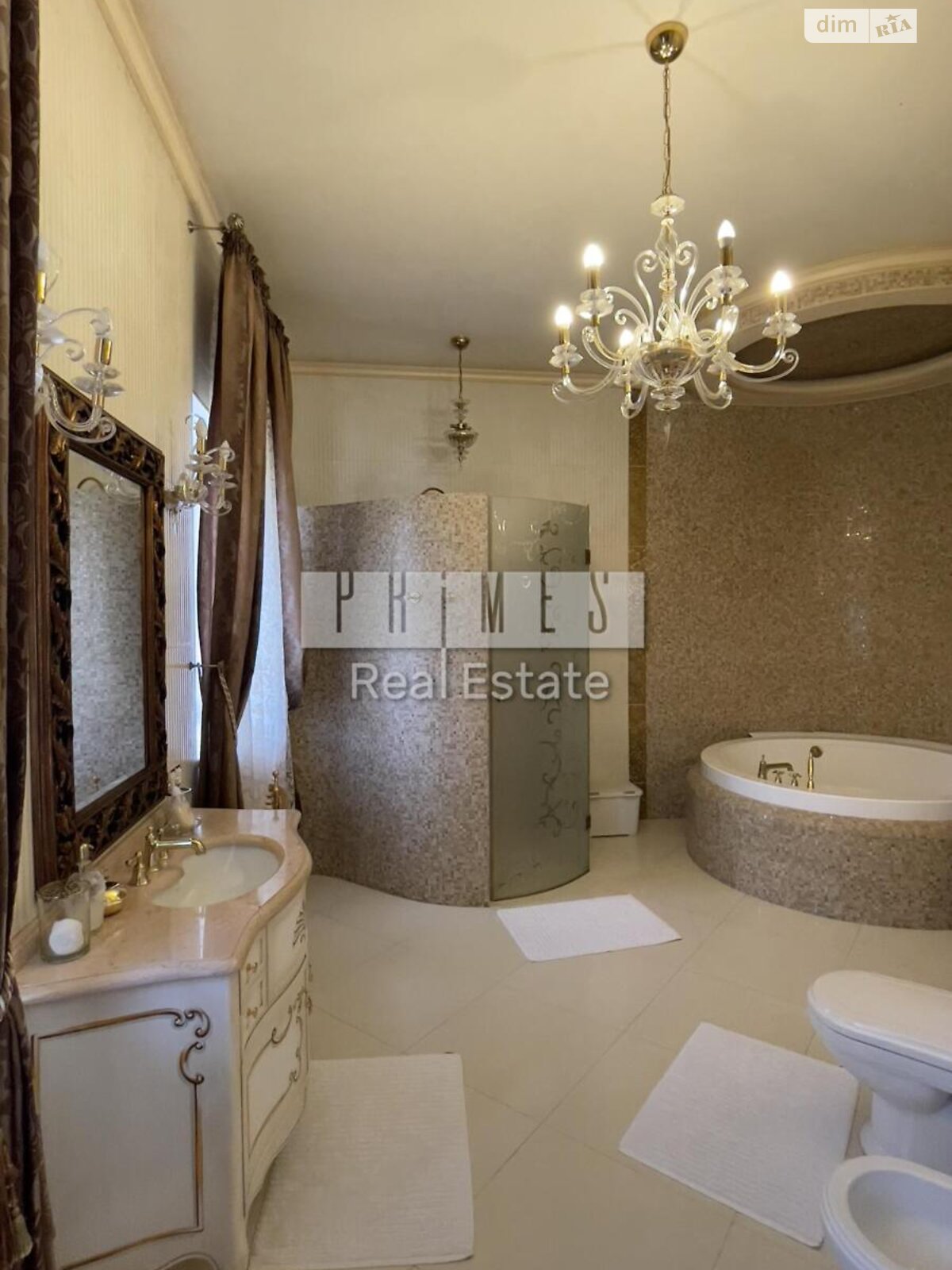 триповерховий будинок з верандою, 1407 кв. м, цегла. Продаж у Лісниках фото 1 триповерховий будинок з верандою, 1407 кв. м, цегла. Продаж у Лісниках фото 1