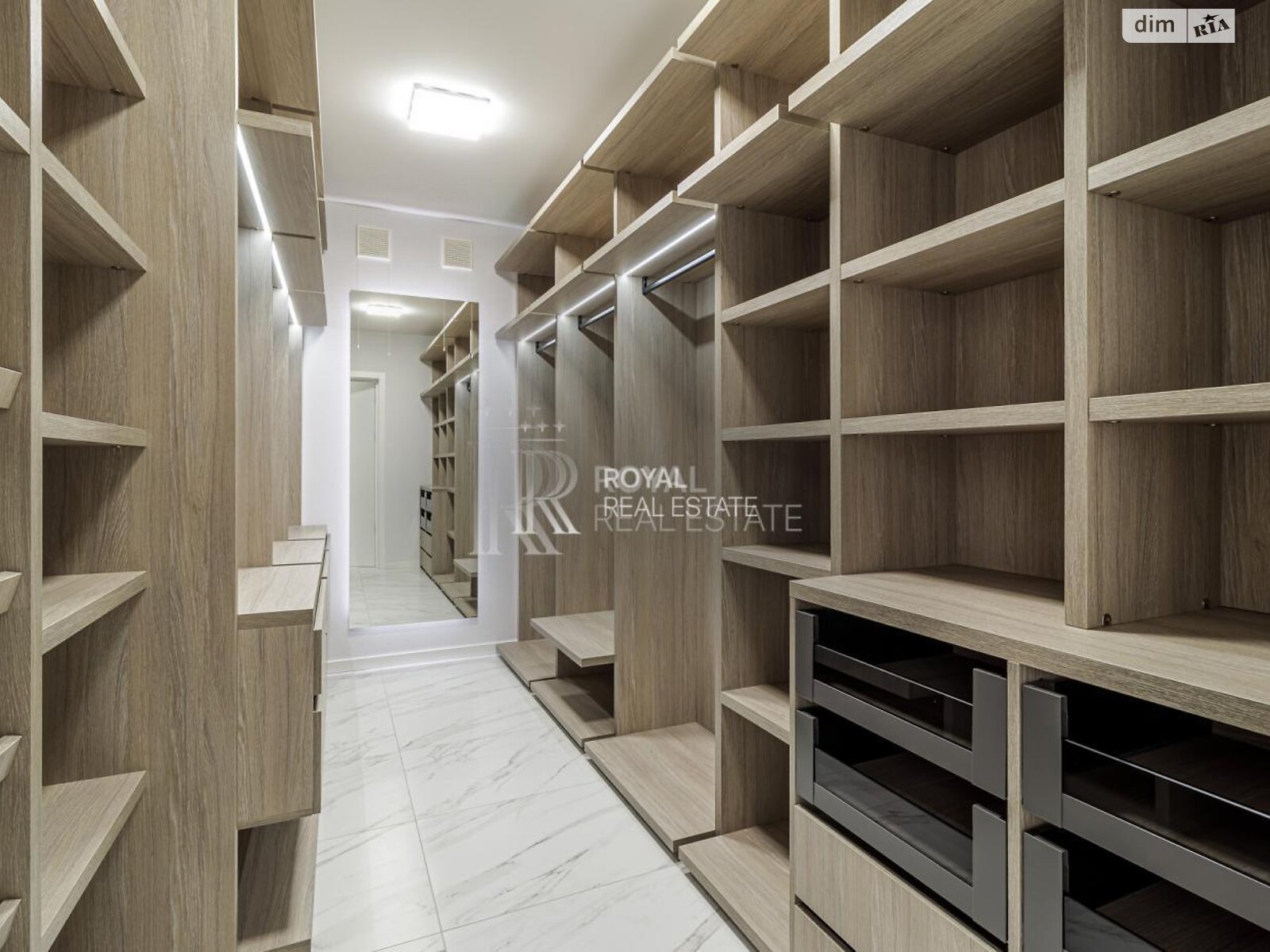 двоповерховий будинок, 340 кв. м, кирпич. Продаж у Лісниках фото 1 двоповерховий будинок, 340 кв. м, кирпич. Продаж у Лісниках фото 1