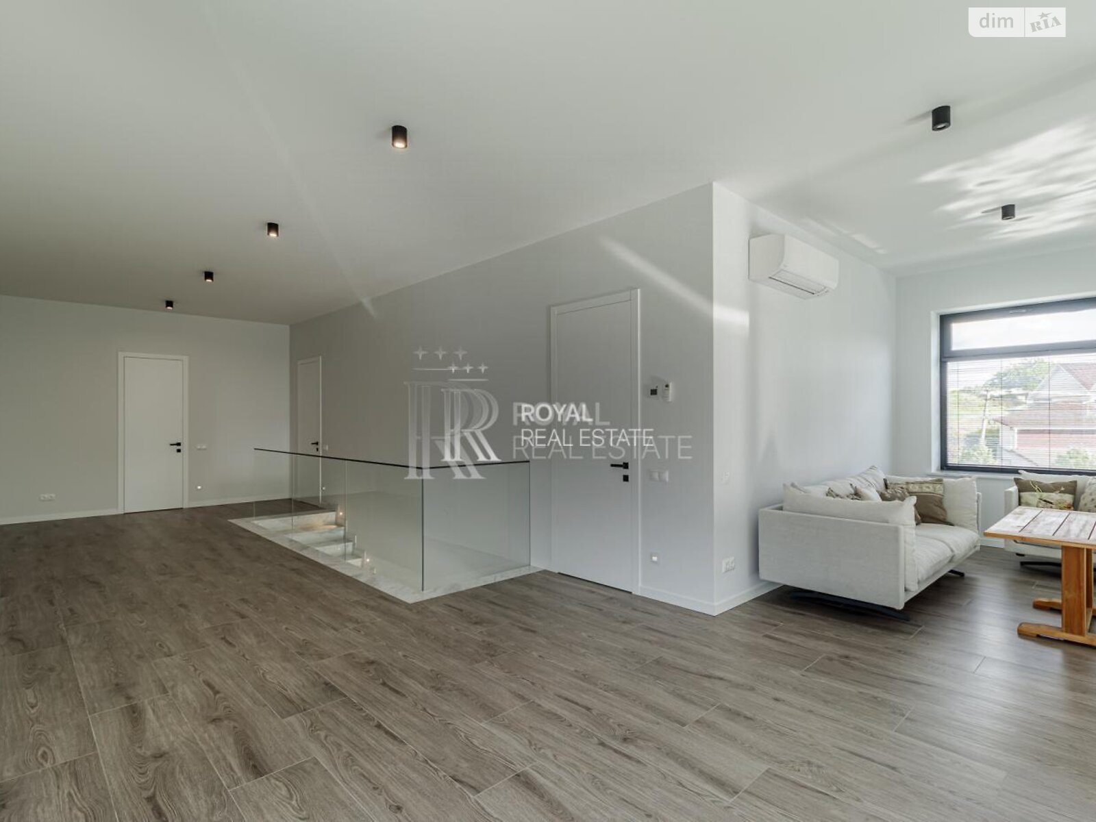 двоповерховий будинок, 340 кв. м, кирпич. Продаж у Лісниках фото 1 двоповерховий будинок, 340 кв. м, кирпич. Продаж у Лісниках фото 1