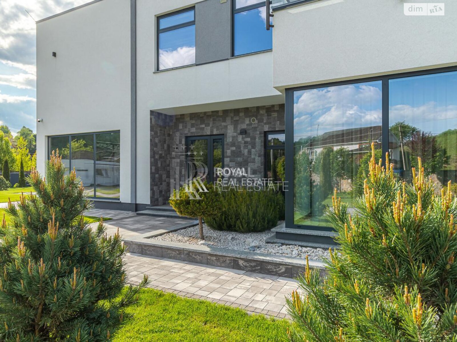 двоповерховий будинок, 340 кв. м, кирпич. Продаж у Лісниках фото 1 двоповерховий будинок, 340 кв. м, кирпич. Продаж у Лісниках фото 1