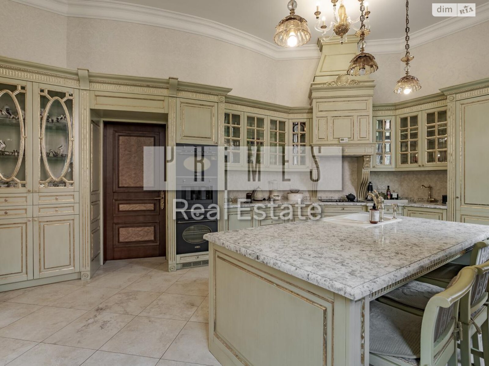 триповерховий будинок з верандою, 1400 кв. м, цегла. Продаж у Лісниках фото 1 триповерховий будинок з верандою, 1400 кв. м, цегла. Продаж у Лісниках фото 1
