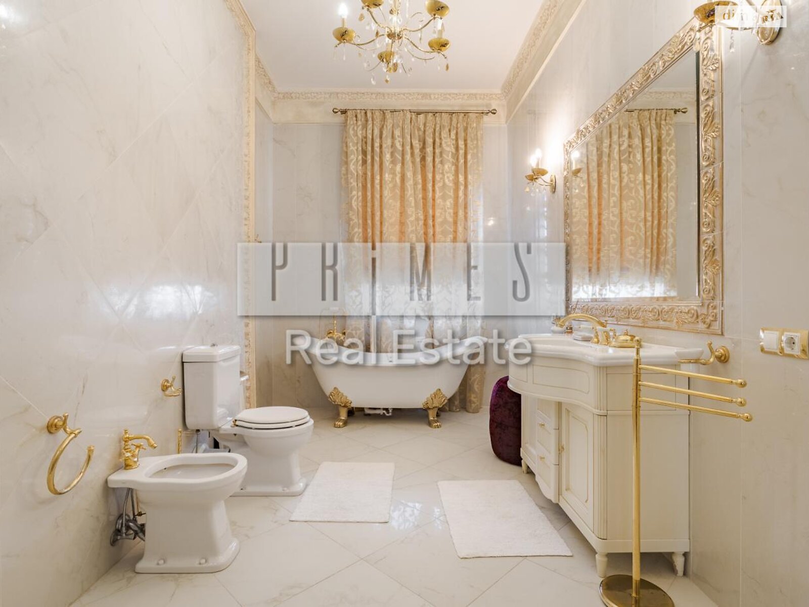 триповерховий будинок з верандою, 1400 кв. м, цегла. Продаж у Лісниках фото 1 триповерховий будинок з верандою, 1400 кв. м, цегла. Продаж у Лісниках фото 1