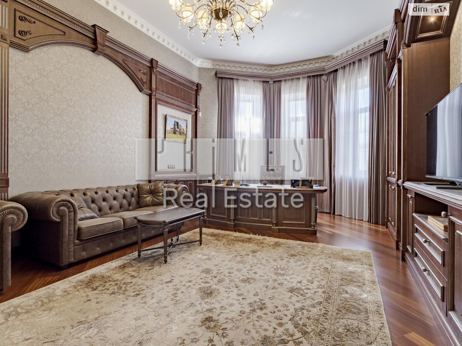 триповерховий будинок з верандою, 1400 кв. м, цегла. Продаж у Лісниках фото 1 триповерховий будинок з верандою, 1400 кв. м, цегла. Продаж у Лісниках фото 1