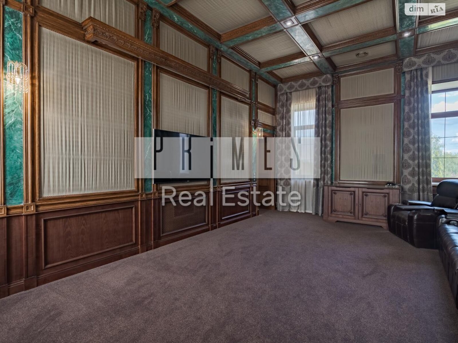триповерховий будинок з верандою, 1400 кв. м, цегла. Продаж у Лісниках фото 1 триповерховий будинок з верандою, 1400 кв. м, цегла. Продаж у Лісниках фото 1