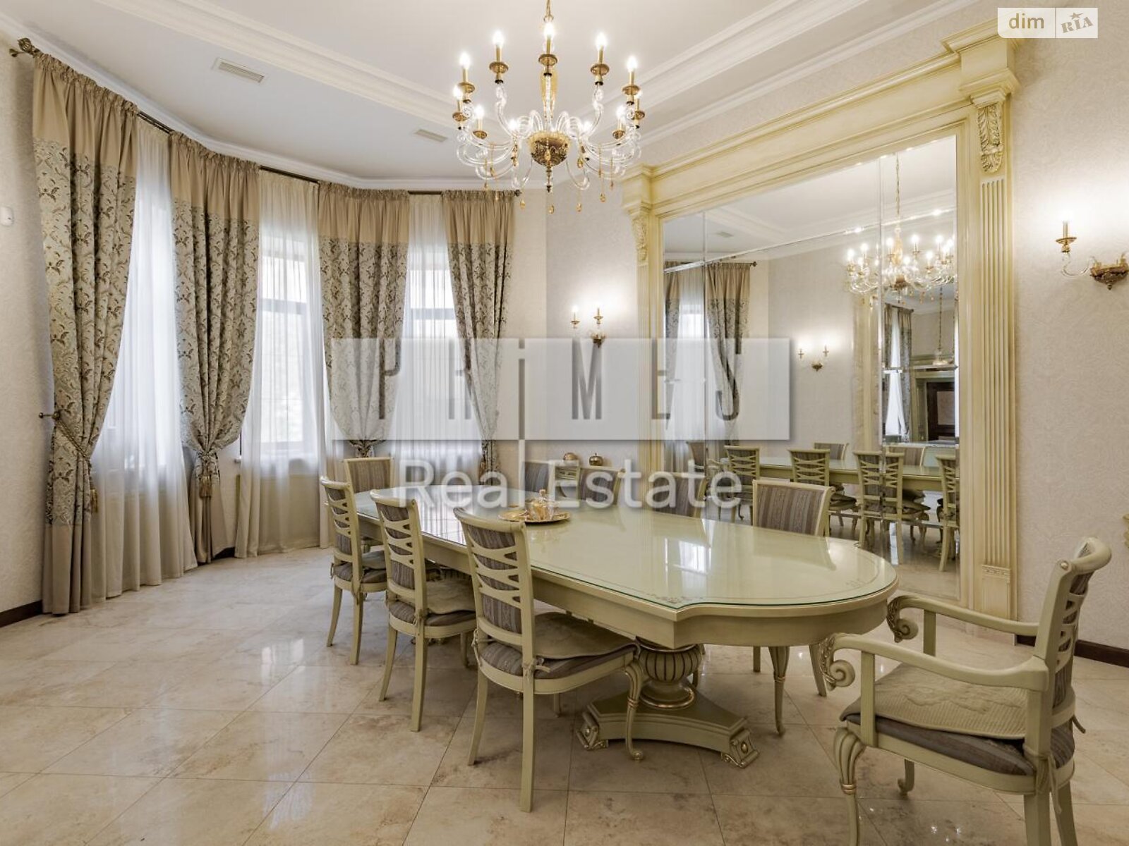 триповерховий будинок з верандою, 1406.9 кв. м, цегла. Продаж у Лісниках фото 1 триповерховий будинок з верандою, 1406.9 кв. м, цегла. Продаж у Лісниках фото 1