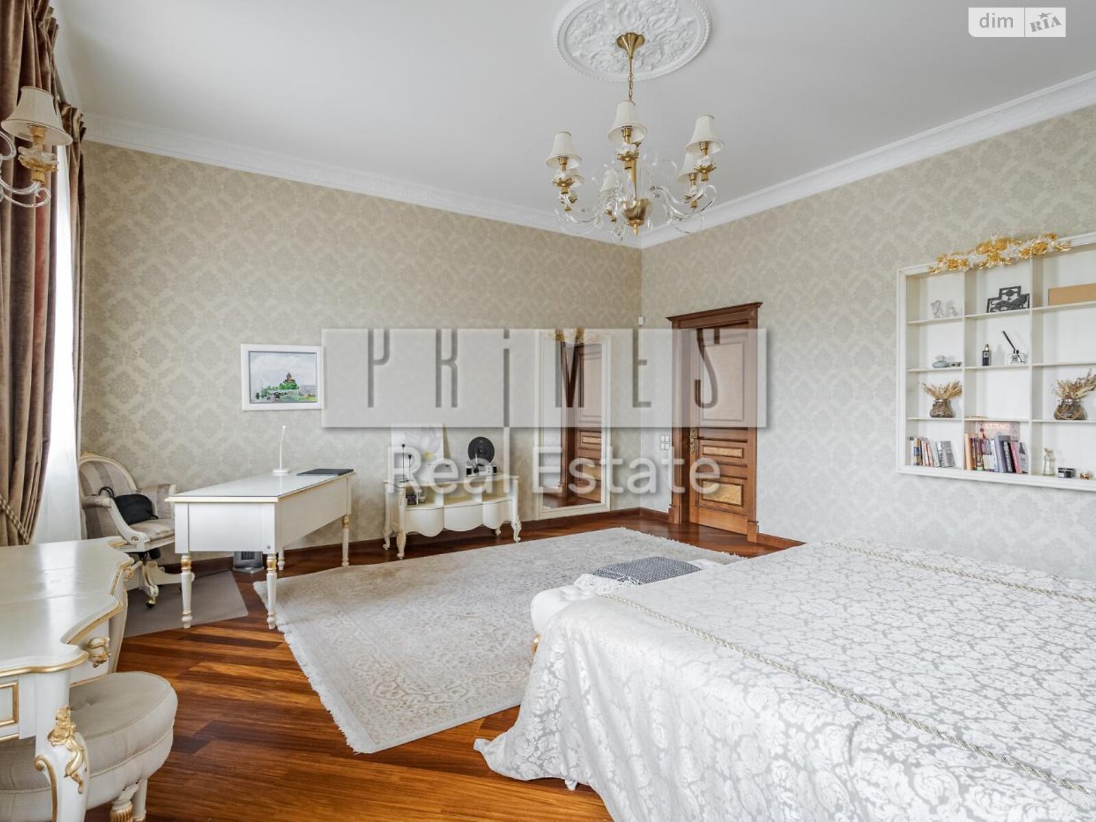 триповерховий будинок з верандою, 1406.9 кв. м, цегла. Продаж у Лісниках фото 1 триповерховий будинок з верандою, 1406.9 кв. м, цегла. Продаж у Лісниках фото 1