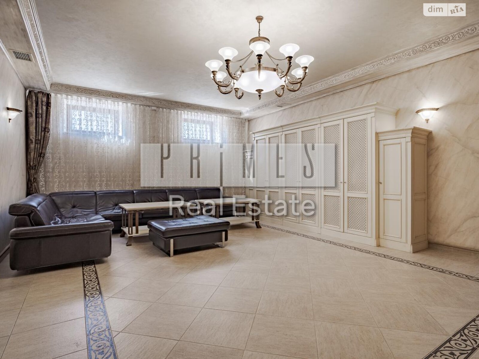 триповерховий будинок з верандою, 1406.9 кв. м, цегла. Продаж у Лісниках фото 1 триповерховий будинок з верандою, 1406.9 кв. м, цегла. Продаж у Лісниках фото 1