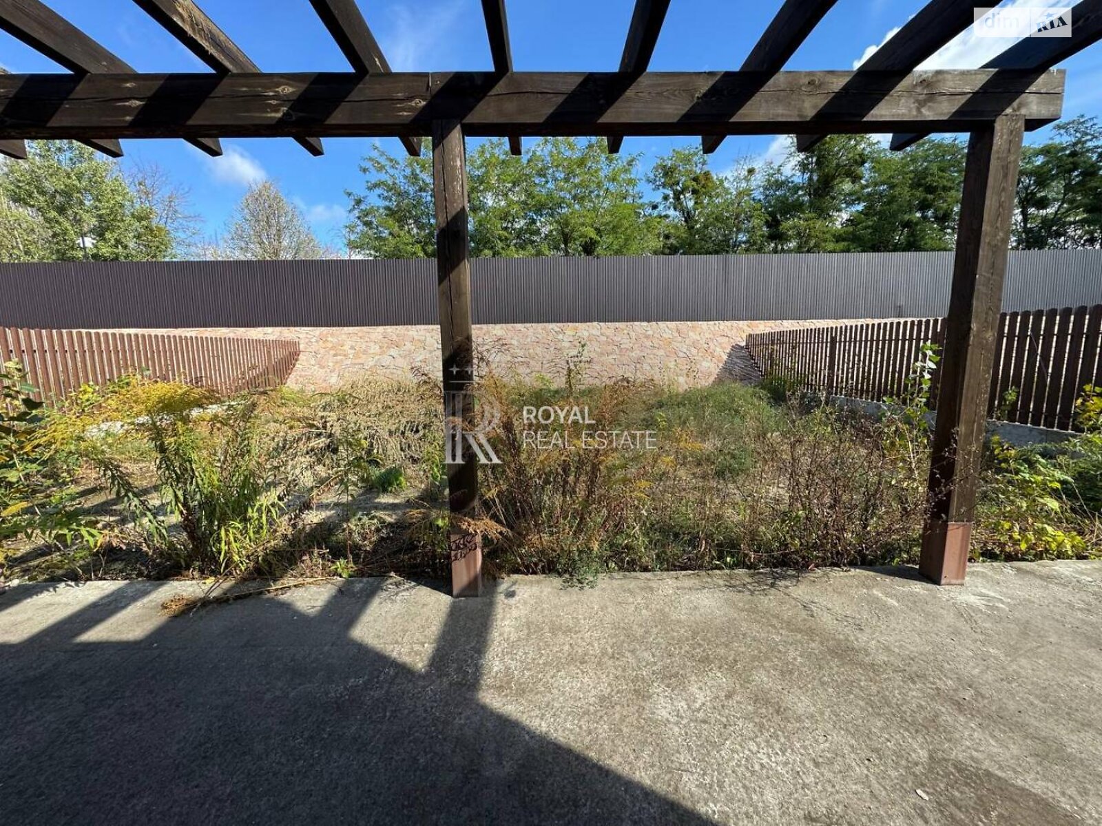 двухэтажный дом с гаражом, 145 кв. м, кирпич. Продажа в Лесниках фото 1