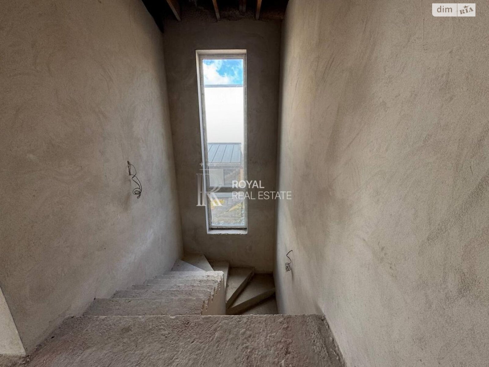 двухэтажный дом с гаражом, 175 кв. м, кирпич. Продажа в Лесниках фото 1