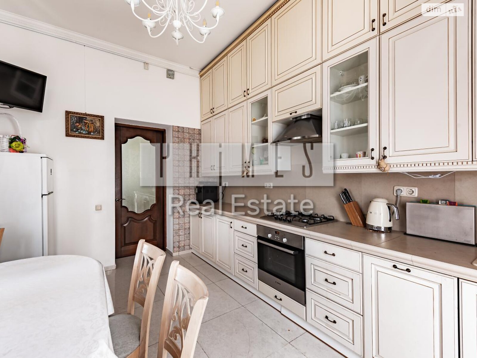 трехэтажный дом с верандой, 493.8 кв. м, кирпич. Продажа в Лесниках фото 1 трехэтажный дом с верандой, 493.8 кв. м, кирпич. Продажа в Лесниках фото 1