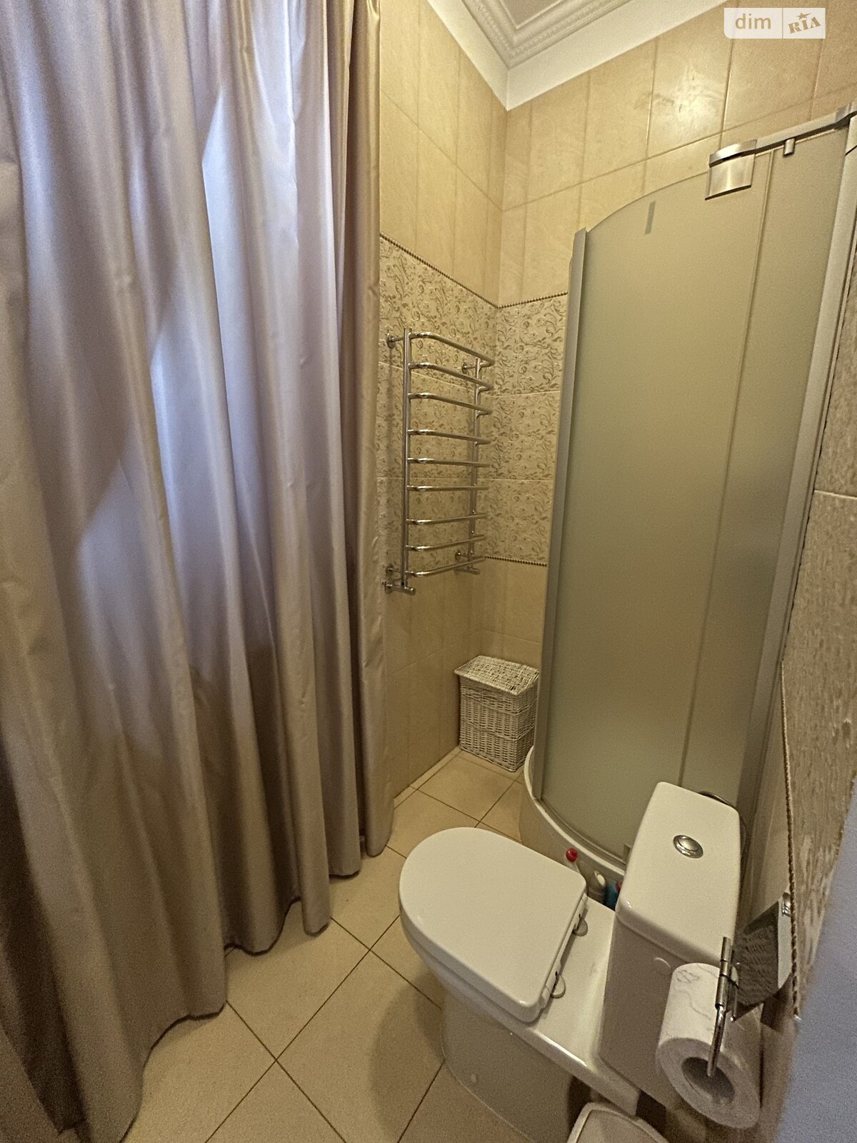 трехэтажный дом с гаражом, 493.8 кв. м, кирпич. Продажа в Лесниках фото 1 трехэтажный дом с гаражом, 493.8 кв. м, кирпич. Продажа в Лесниках фото 1
