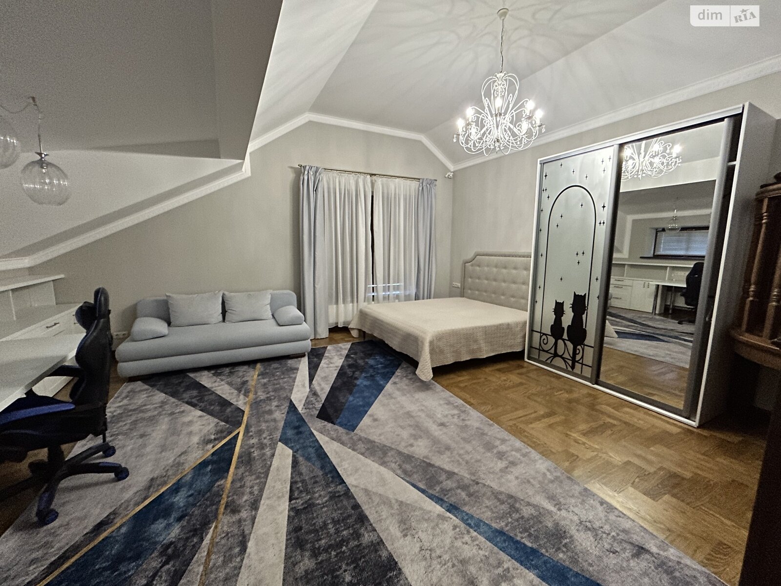 трехэтажный дом с гаражом, 493.8 кв. м, кирпич. Продажа в Лесниках фото 1 трехэтажный дом с гаражом, 493.8 кв. м, кирпич. Продажа в Лесниках фото 1